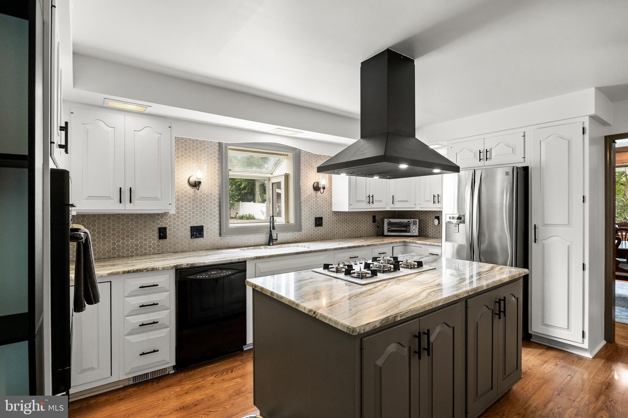 52 Sunset Dr, Mount Holly, NJ 08060 photo