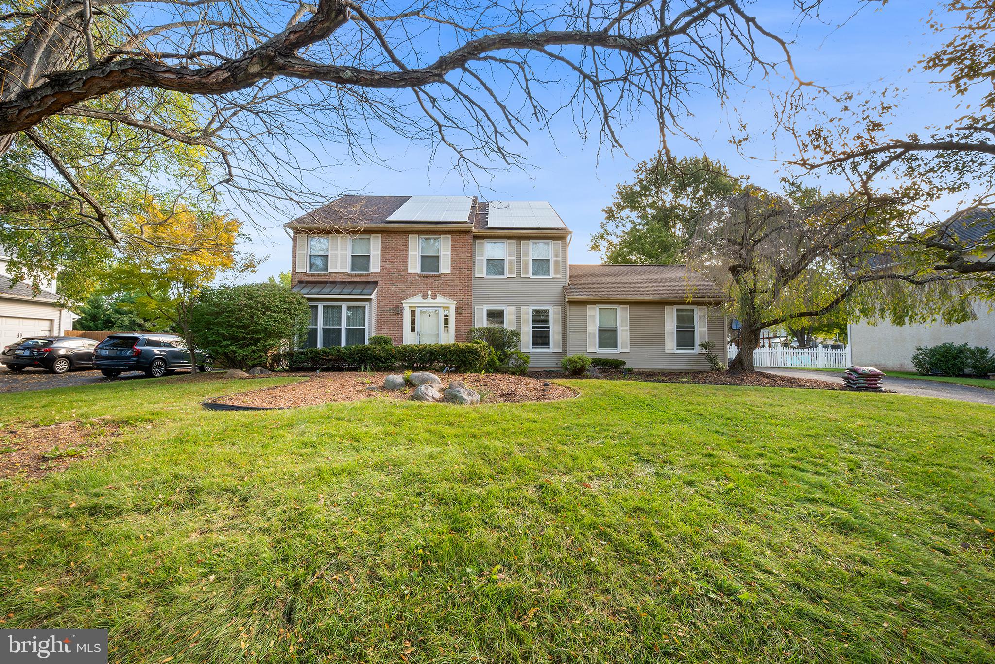 532 Heritage Oak Dr, Hadley, PA 19067