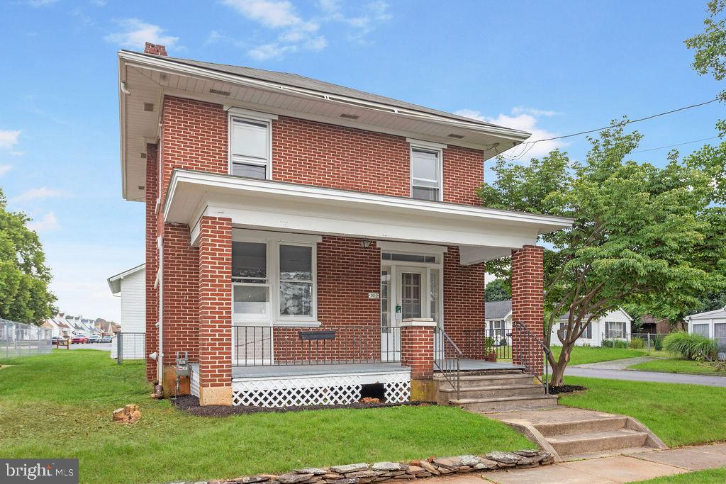 2101 W Philadelphia St, York, PA 17404 photo
