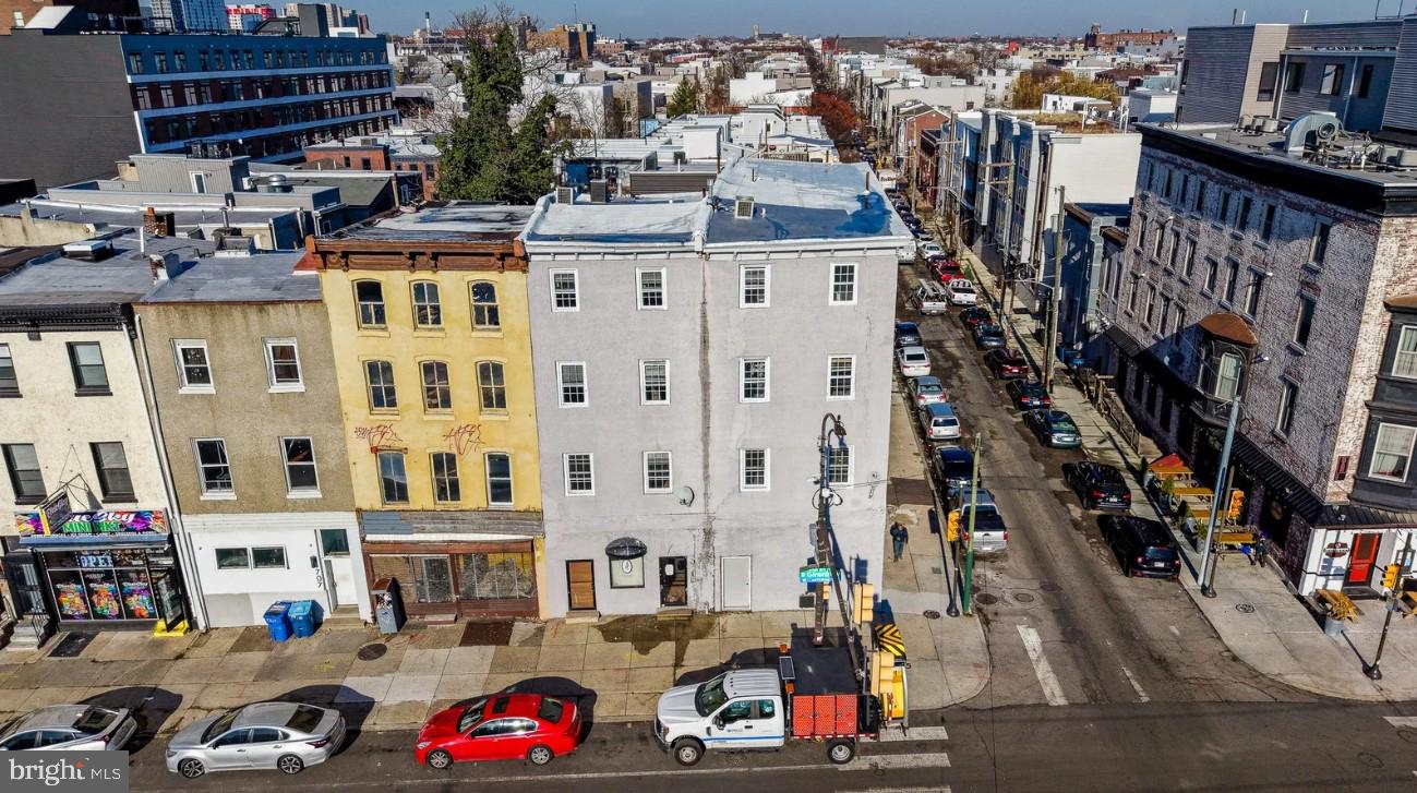 701 Girard Ave, Philadelphia, PA 19123