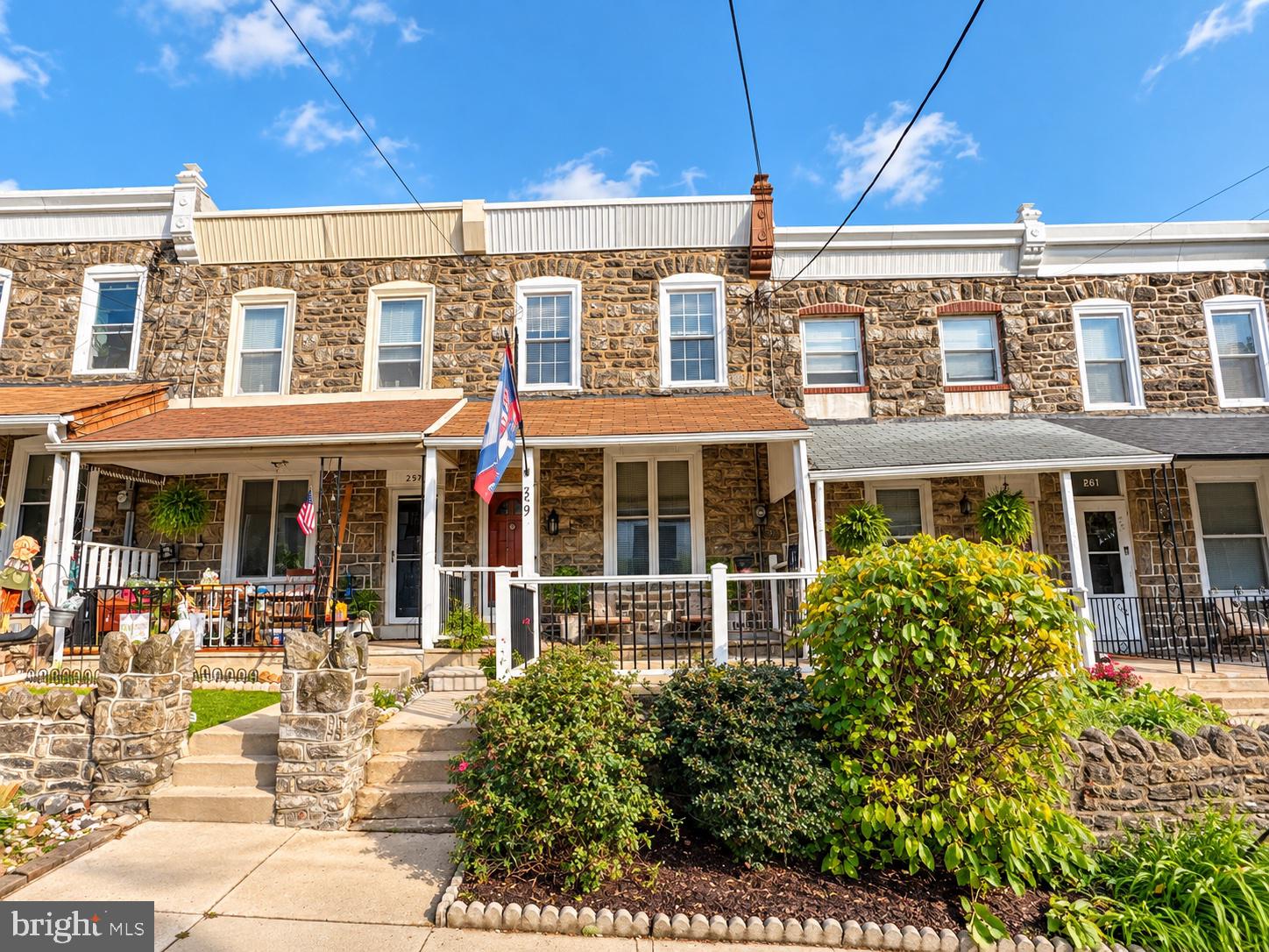 259 Lauriston St, Philadelphia, PA 19128