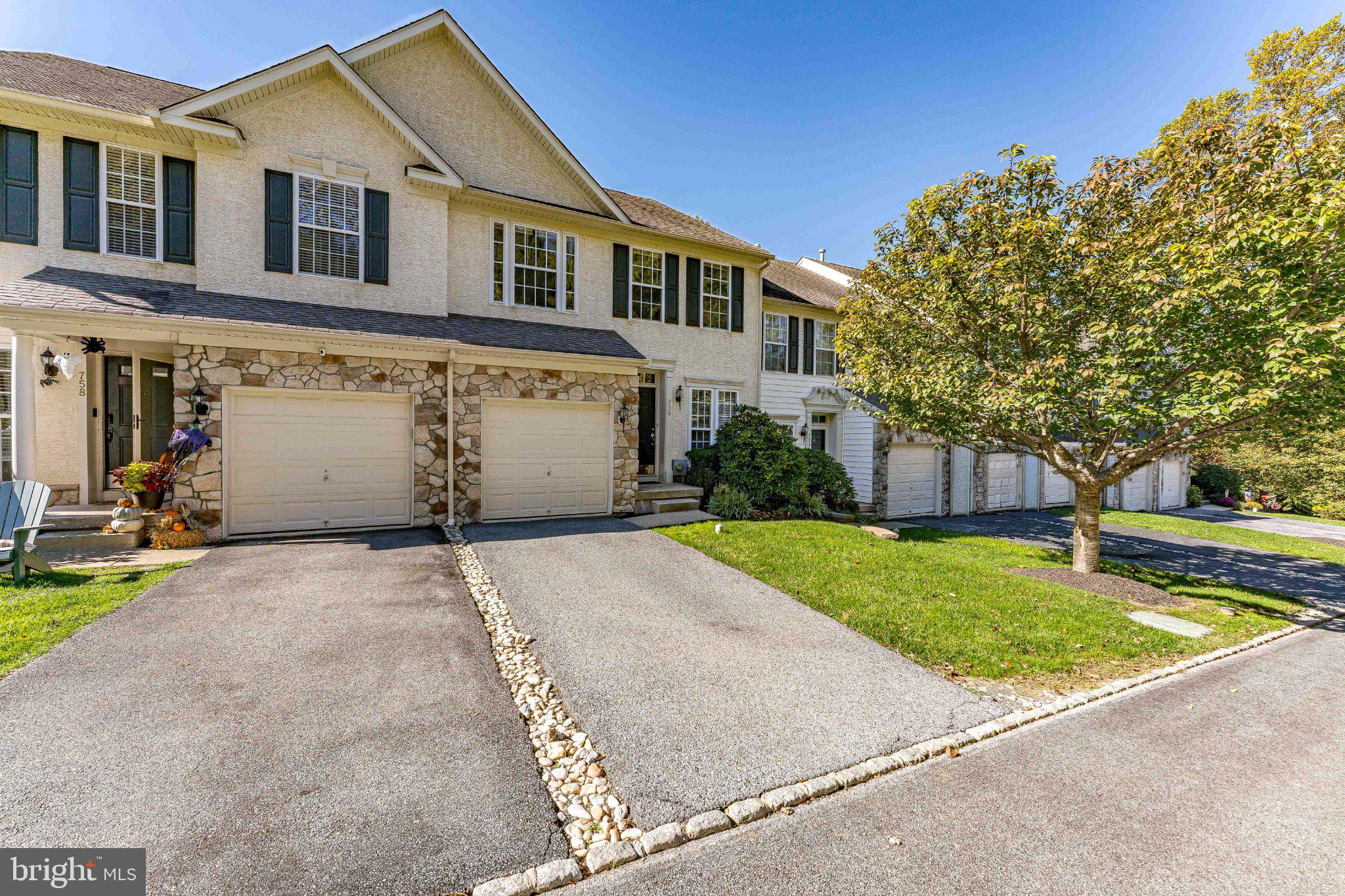 756 Mccardle Dr, West Chester, PA 19380