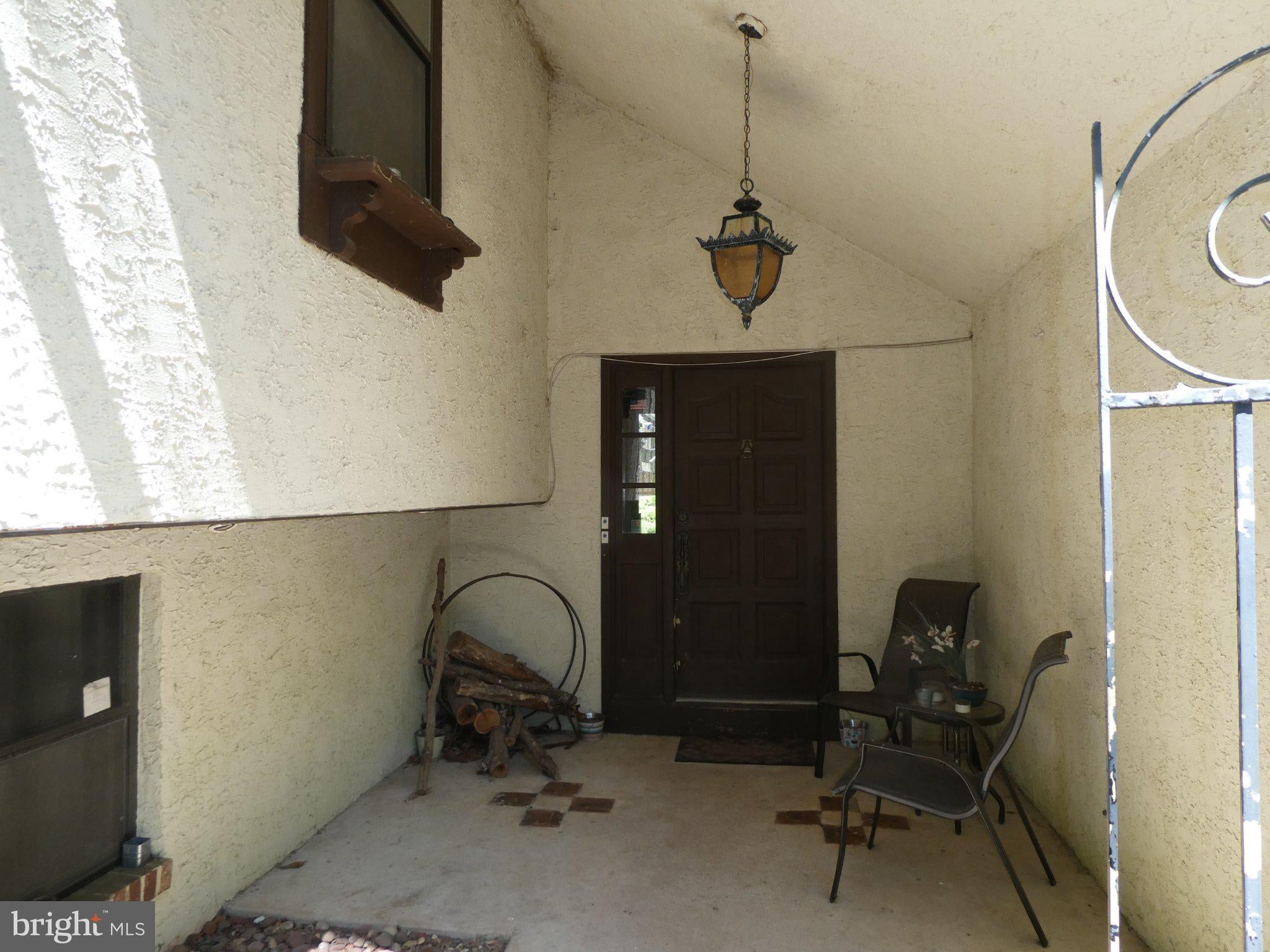 12 Robin Ln, West Berlin, NJ 08091 photo