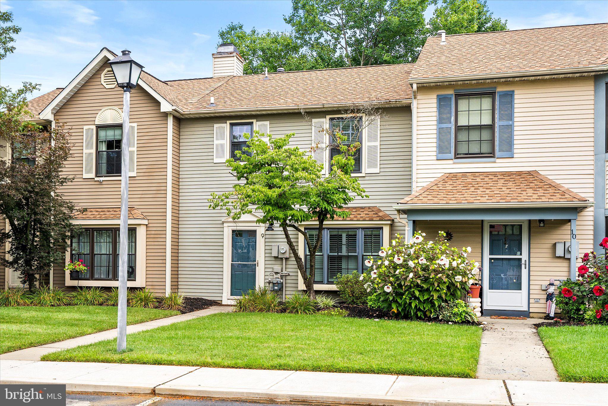 9 Ashford Ct, Robbinsville, NJ 08691