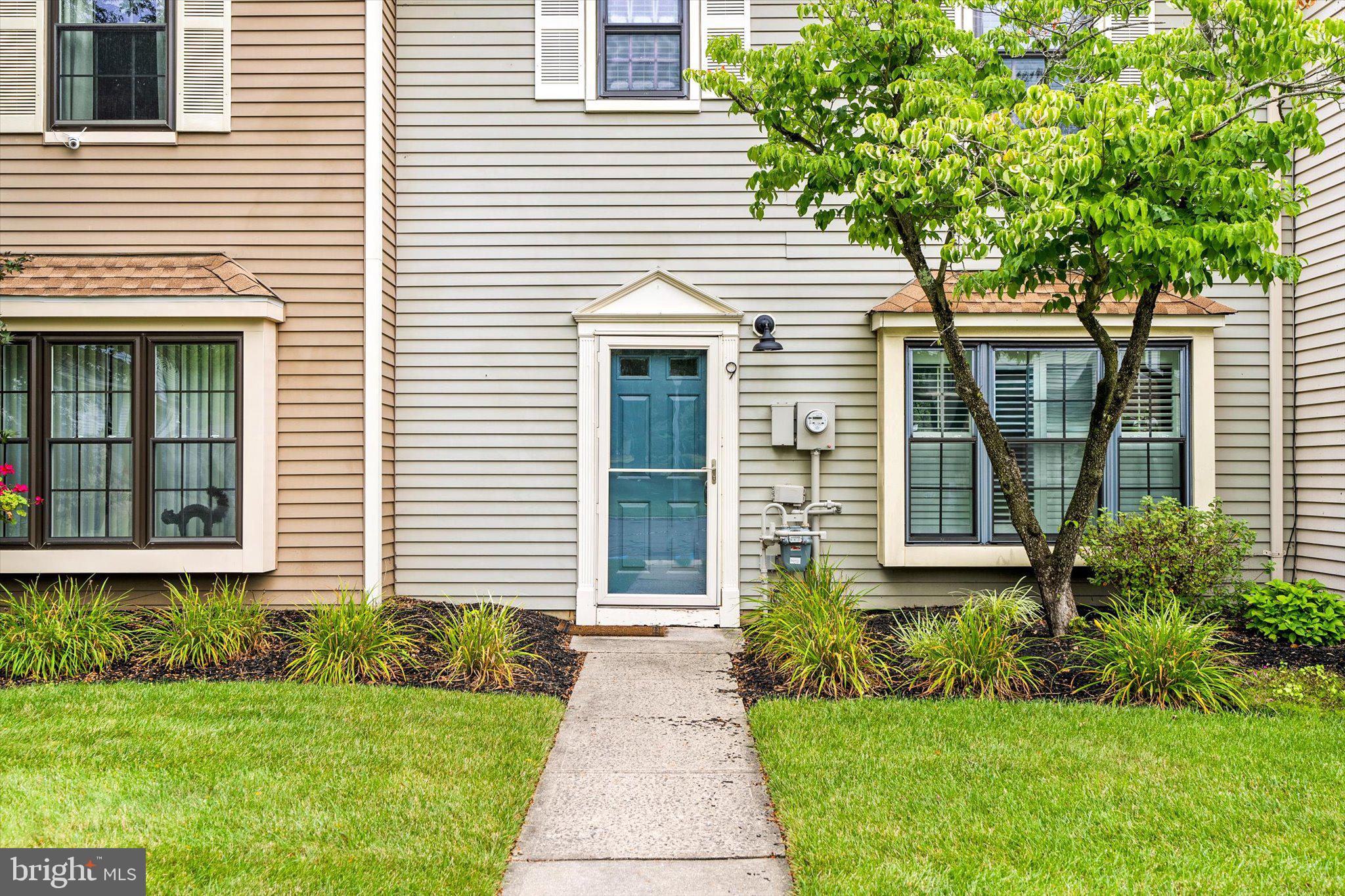 9 Ashford Ct, Robbinsville, NJ 08691 photo