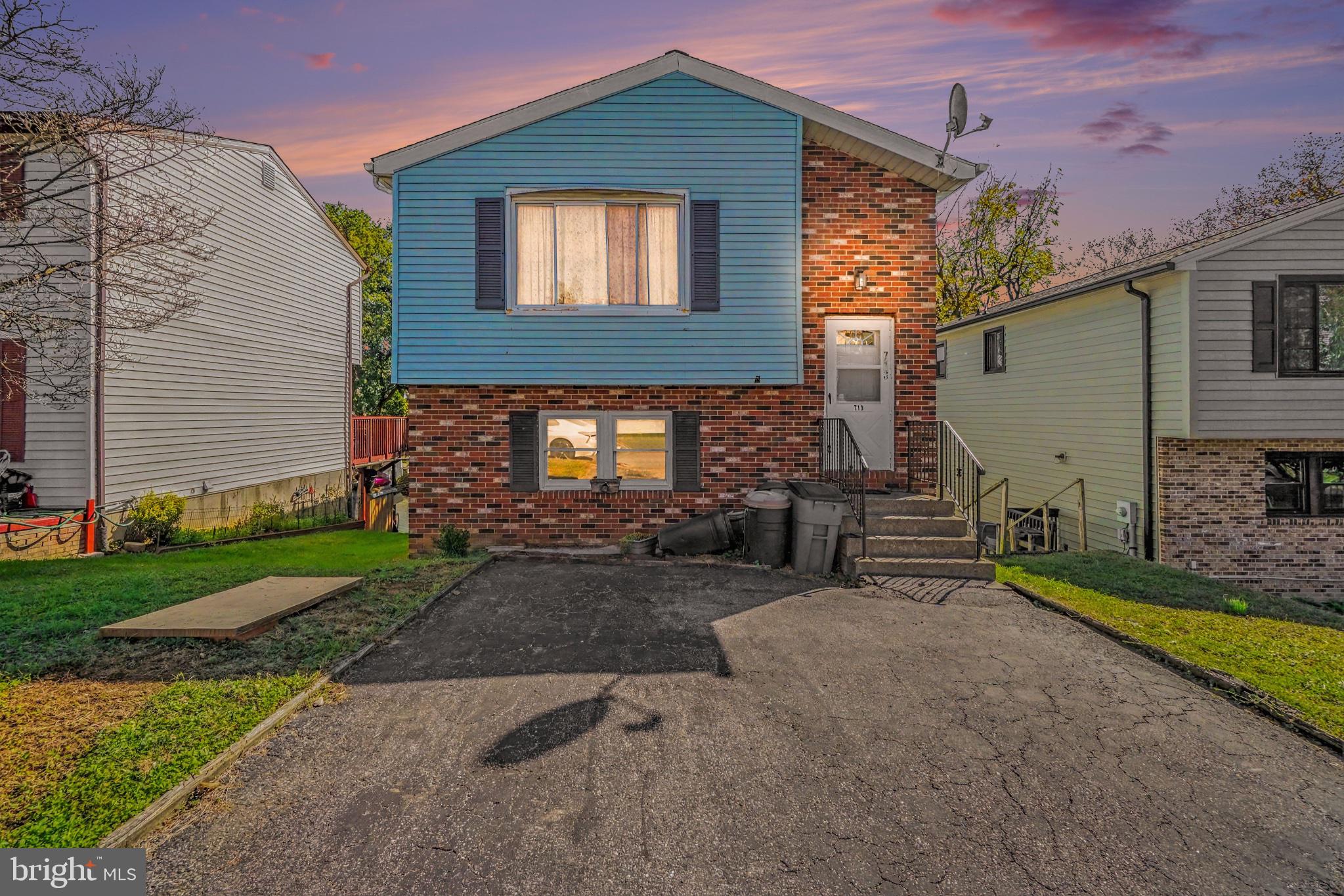 713 Sterlingworth Terrace, Easton, PA 18042