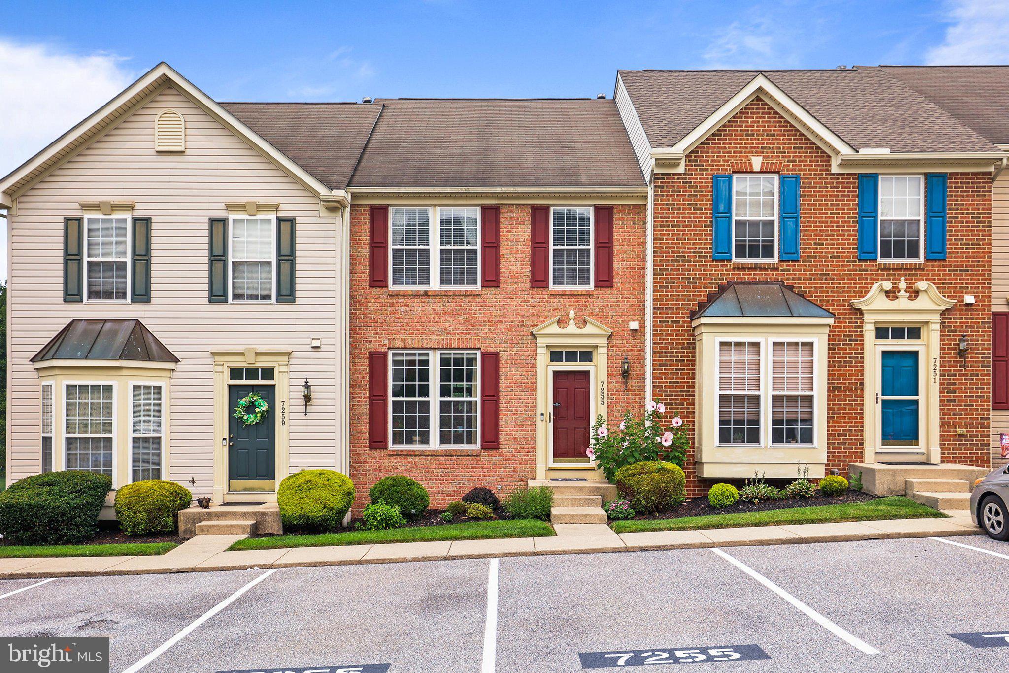 7255 Sentinel Ln, York, PA 17403