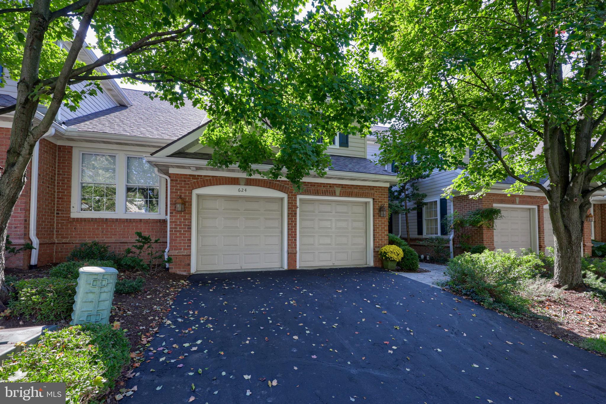 624 Northfield Rd, Lititz, PA 17543 photo