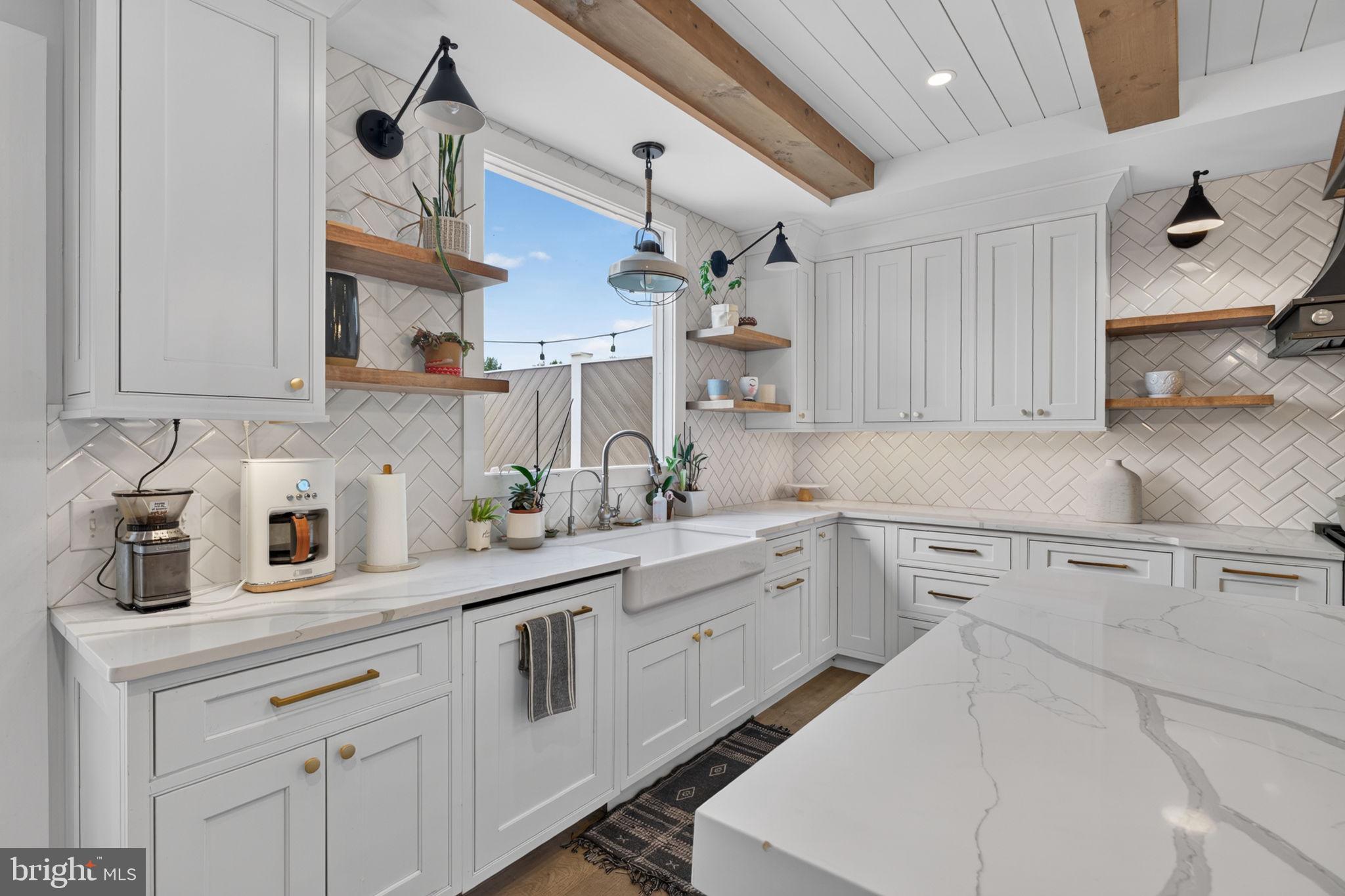 973 Main St, Gaithersburg, MD 20878 photo