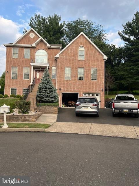 2263 Dale Rd, Willow Grove, PA 19006