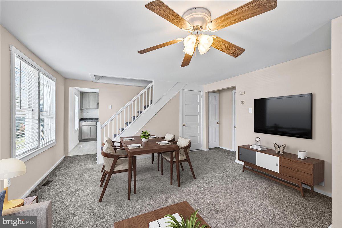 1242 Chestnut St, Marcus Hook, PA 19061 photo