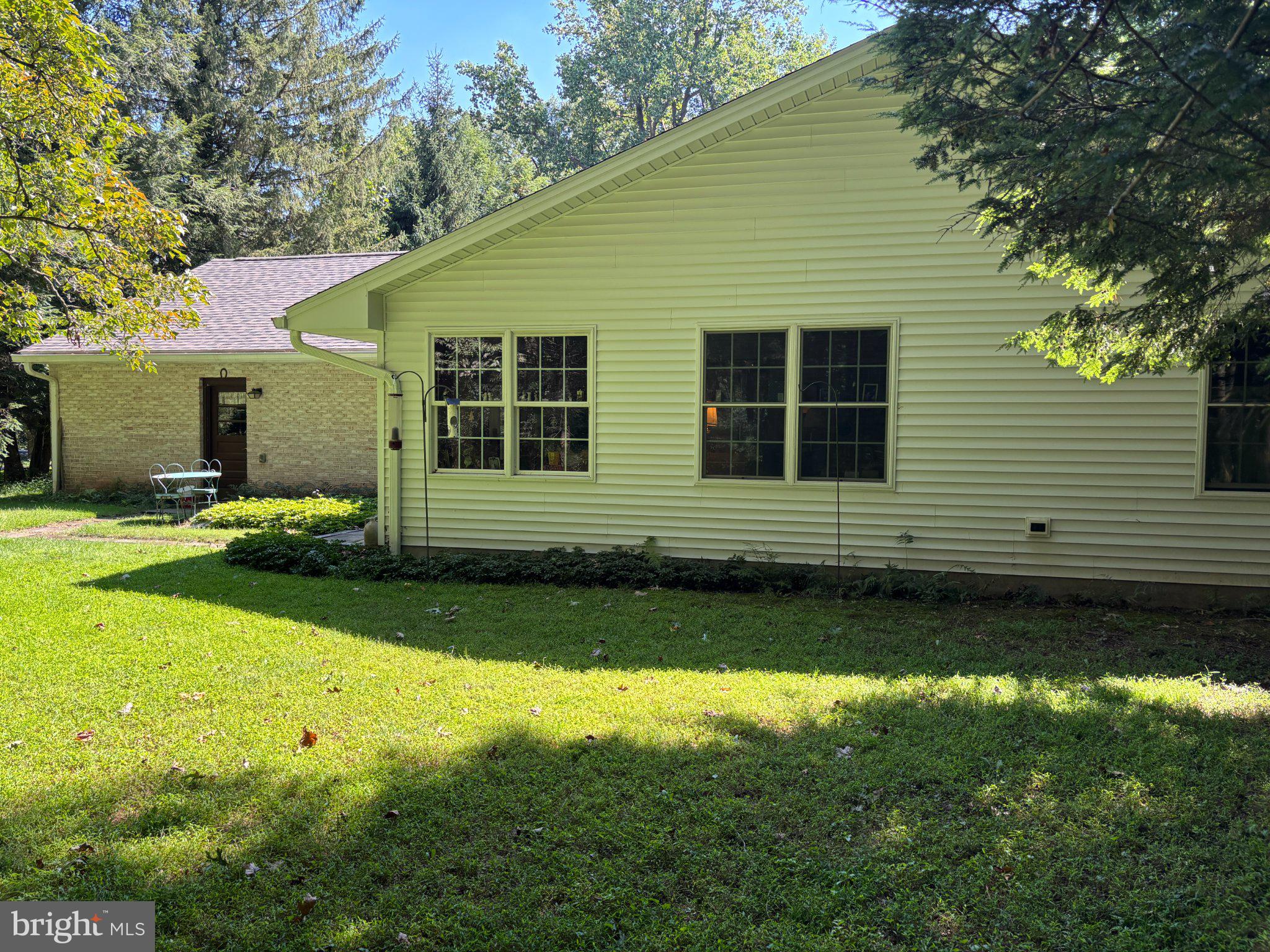 237 Timber Rd, Mount Gretna, PA 17064 photo