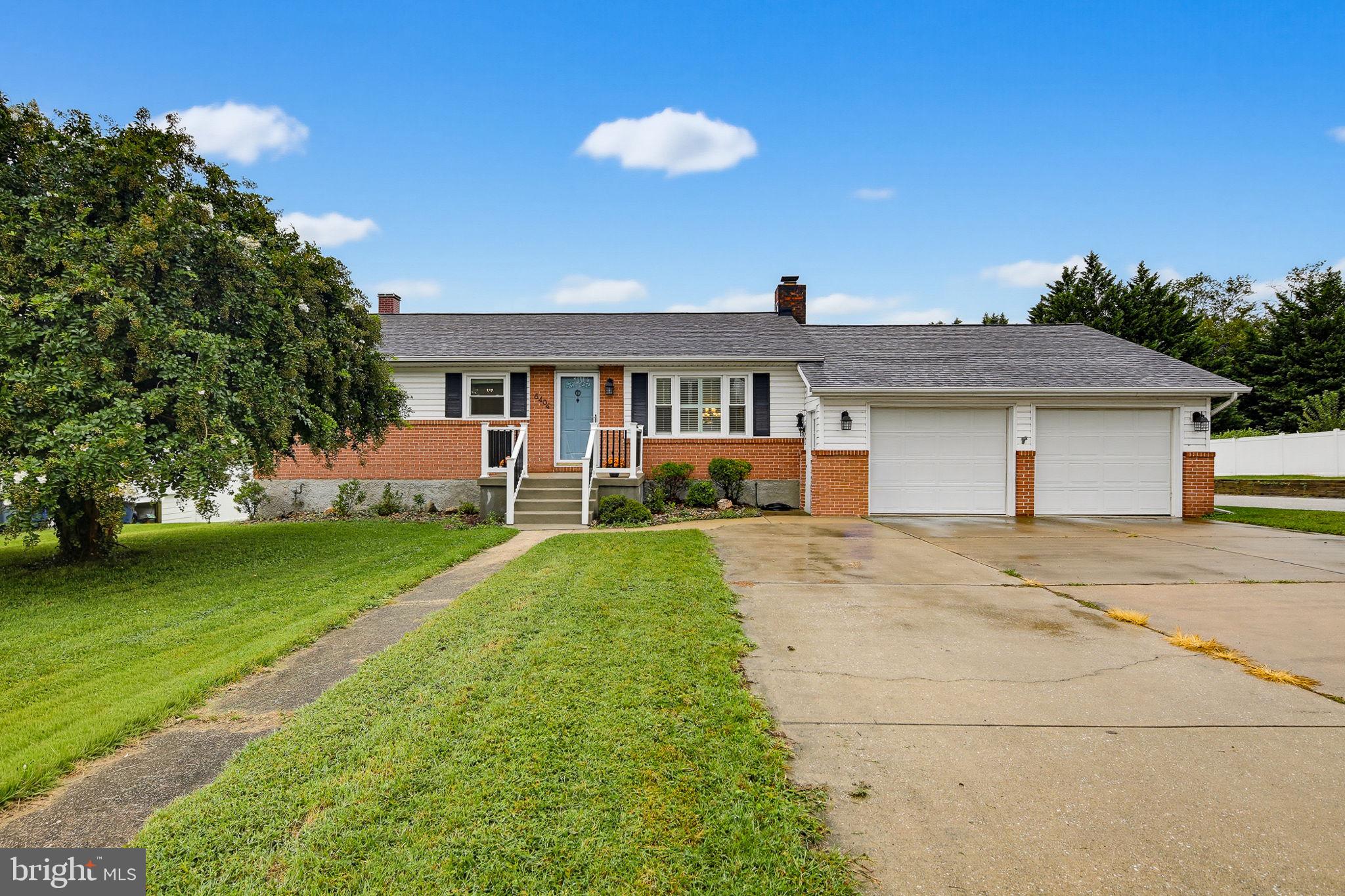 6404 Woodburn Ave, Elkridge, MD 21075