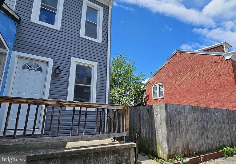 1040 Birch St, Reading, PA 19604