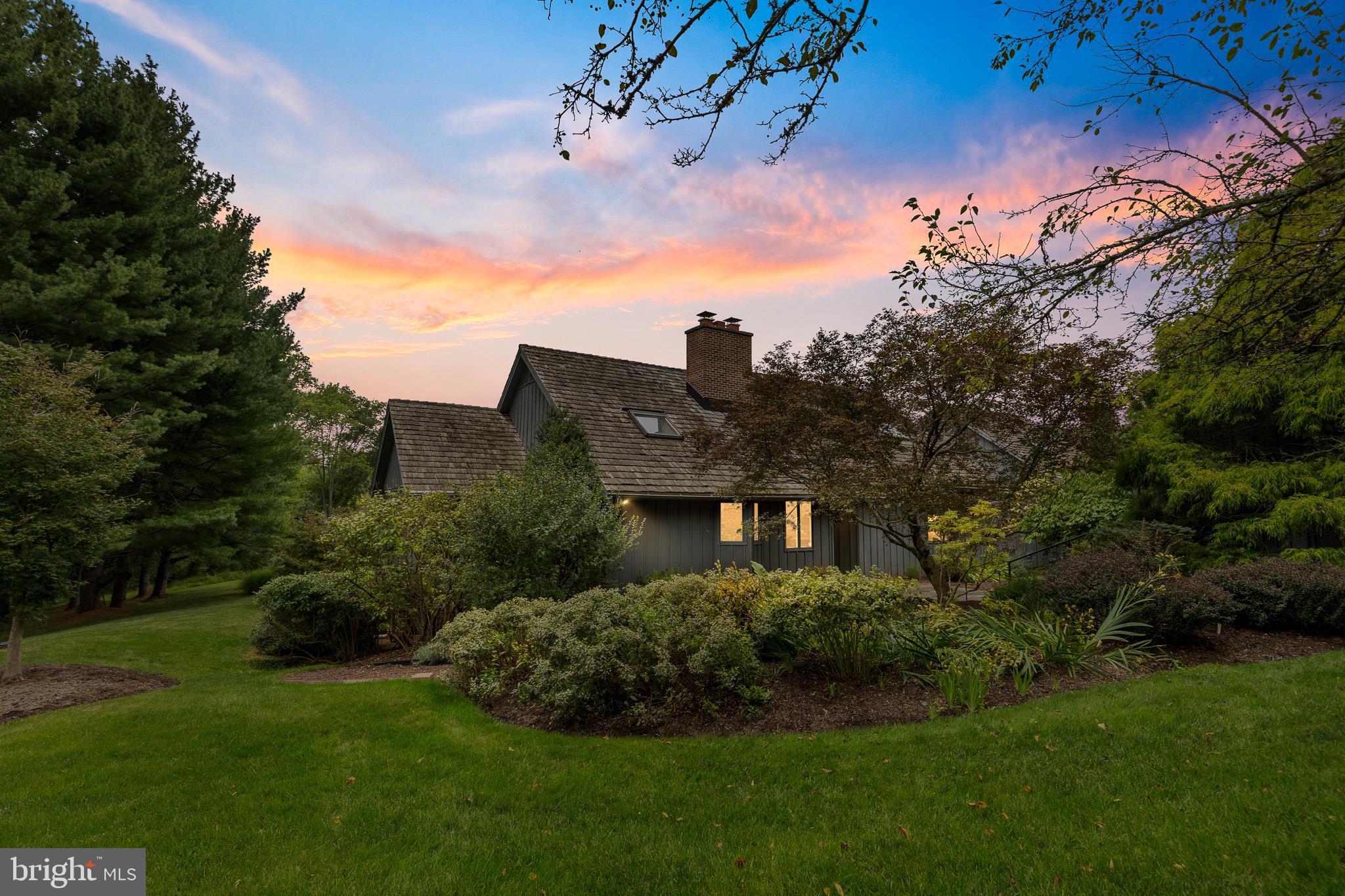 45 Clifton Dr, Kennett Square, PA 19348
