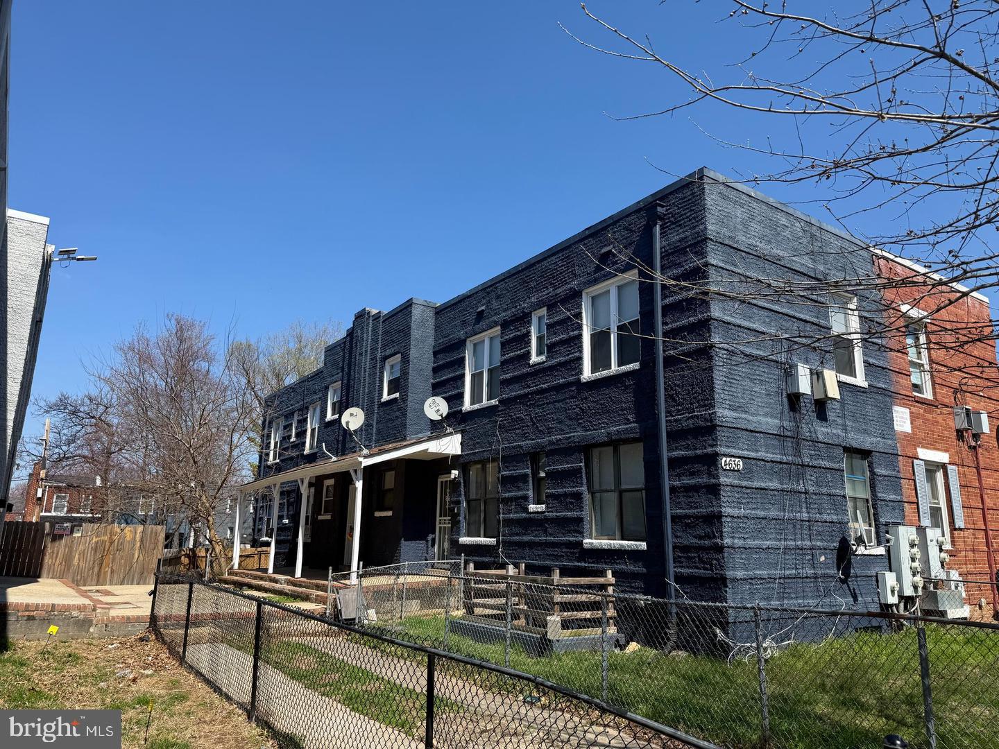 4636 Hillside Rd, Washington, DC 20019