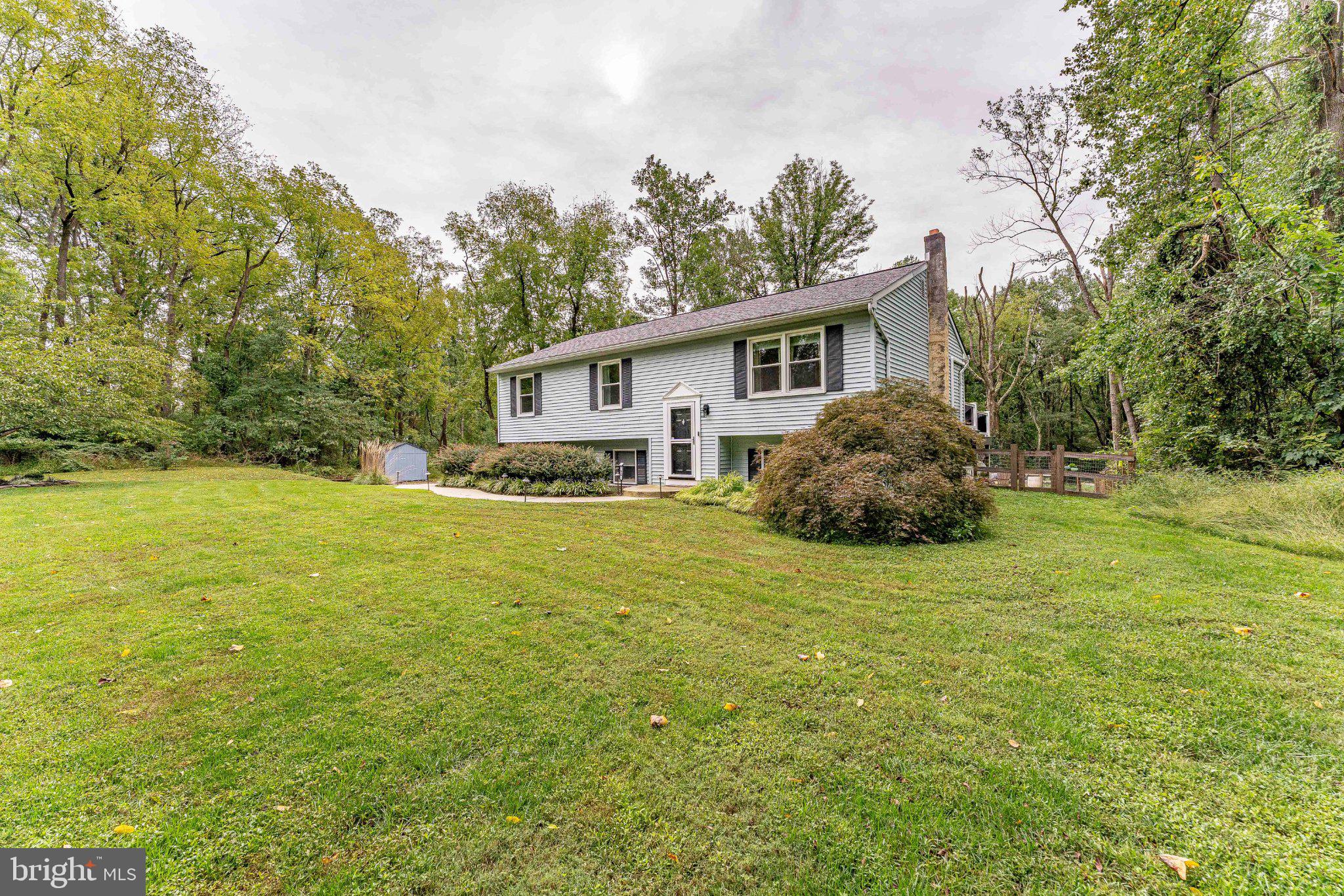 12 Landover Dr, Coatesville, PA 19320