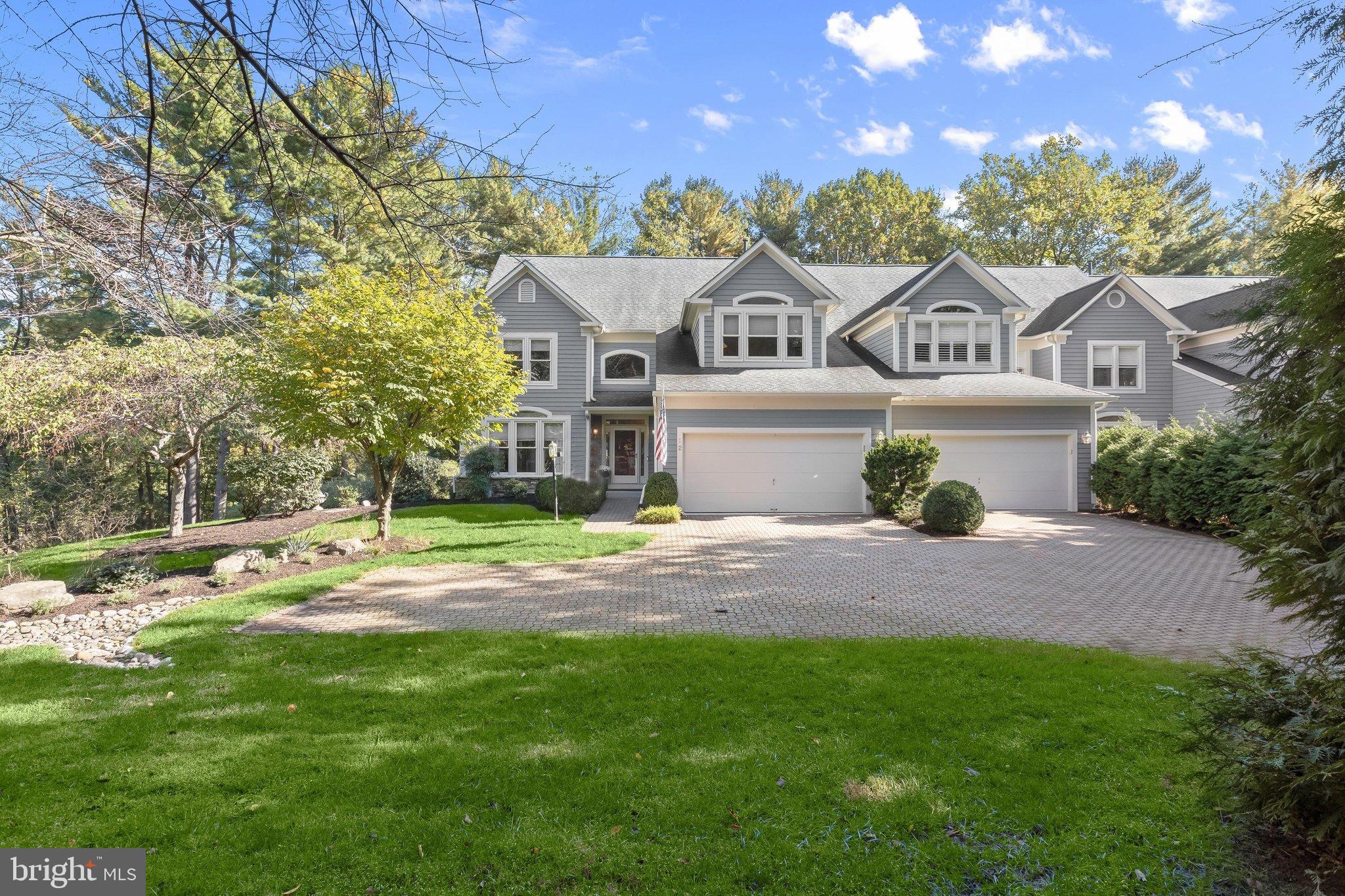 12 Spyglass Ct, Timonium, MD 21093