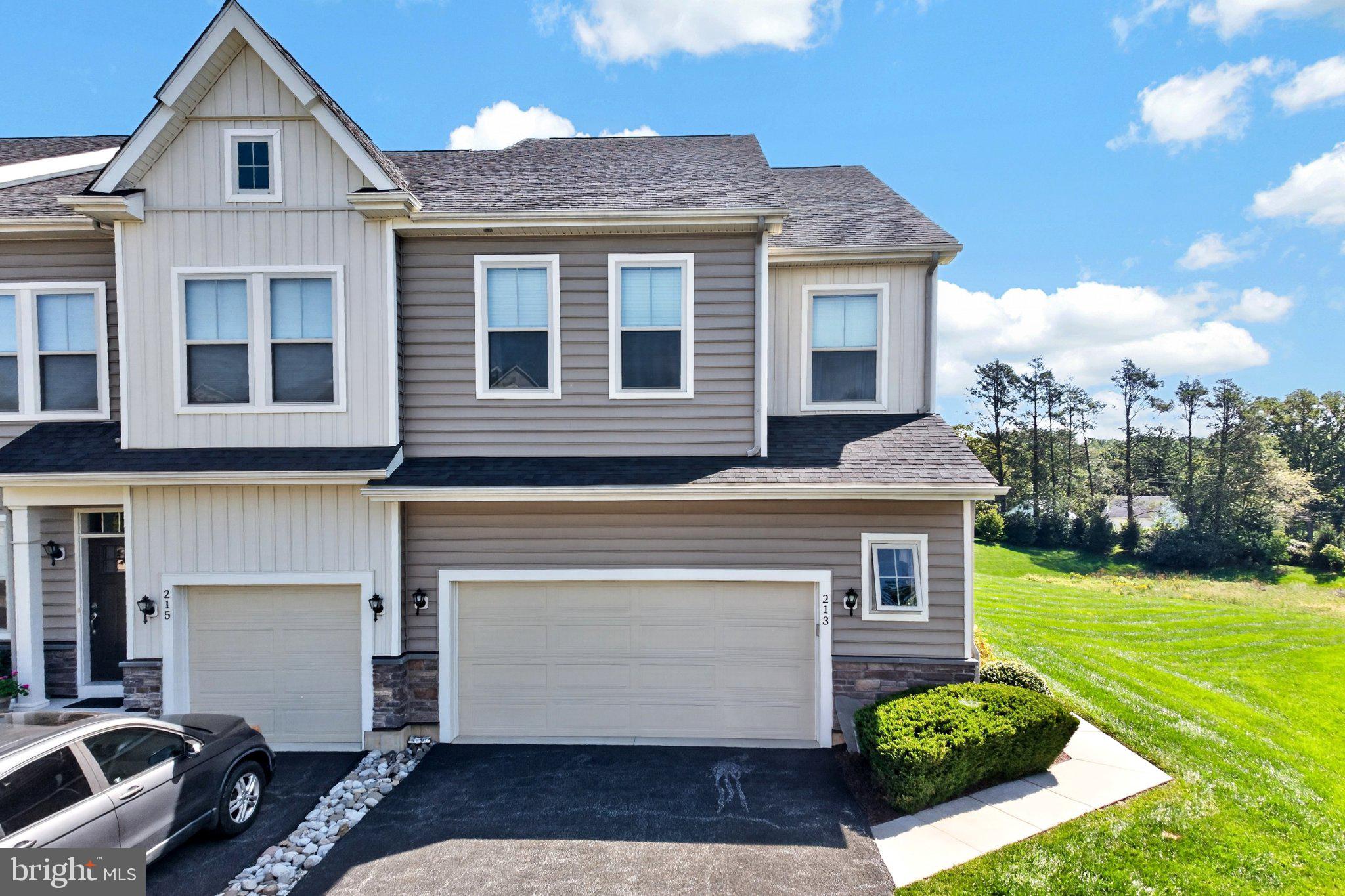 213 Kestrel Ct, Kennett Square, PA 19348