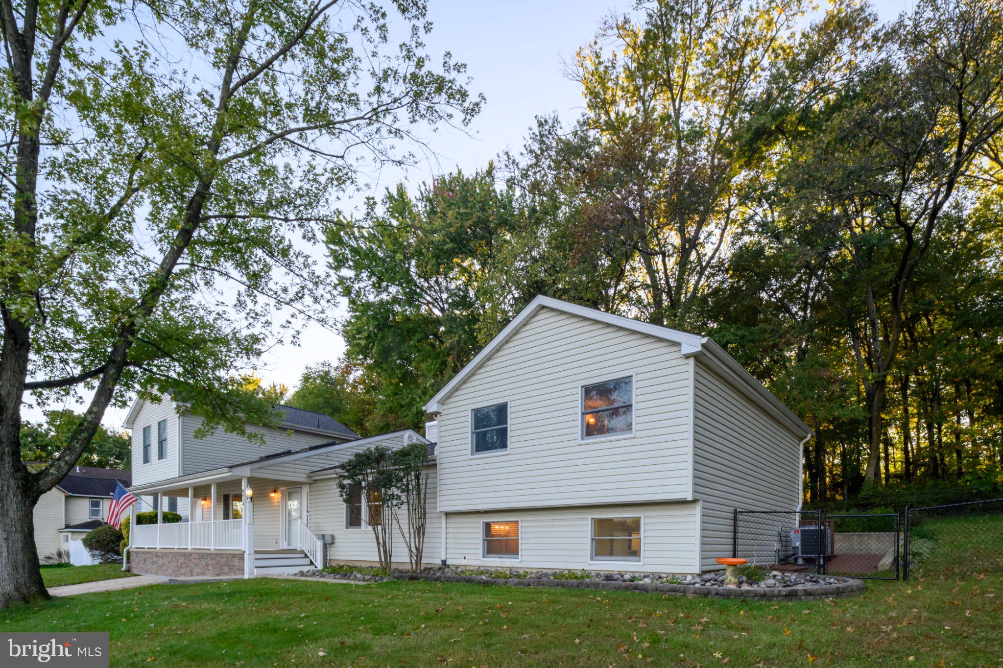 8410 Commercial St, Savage, MD 20763 photo