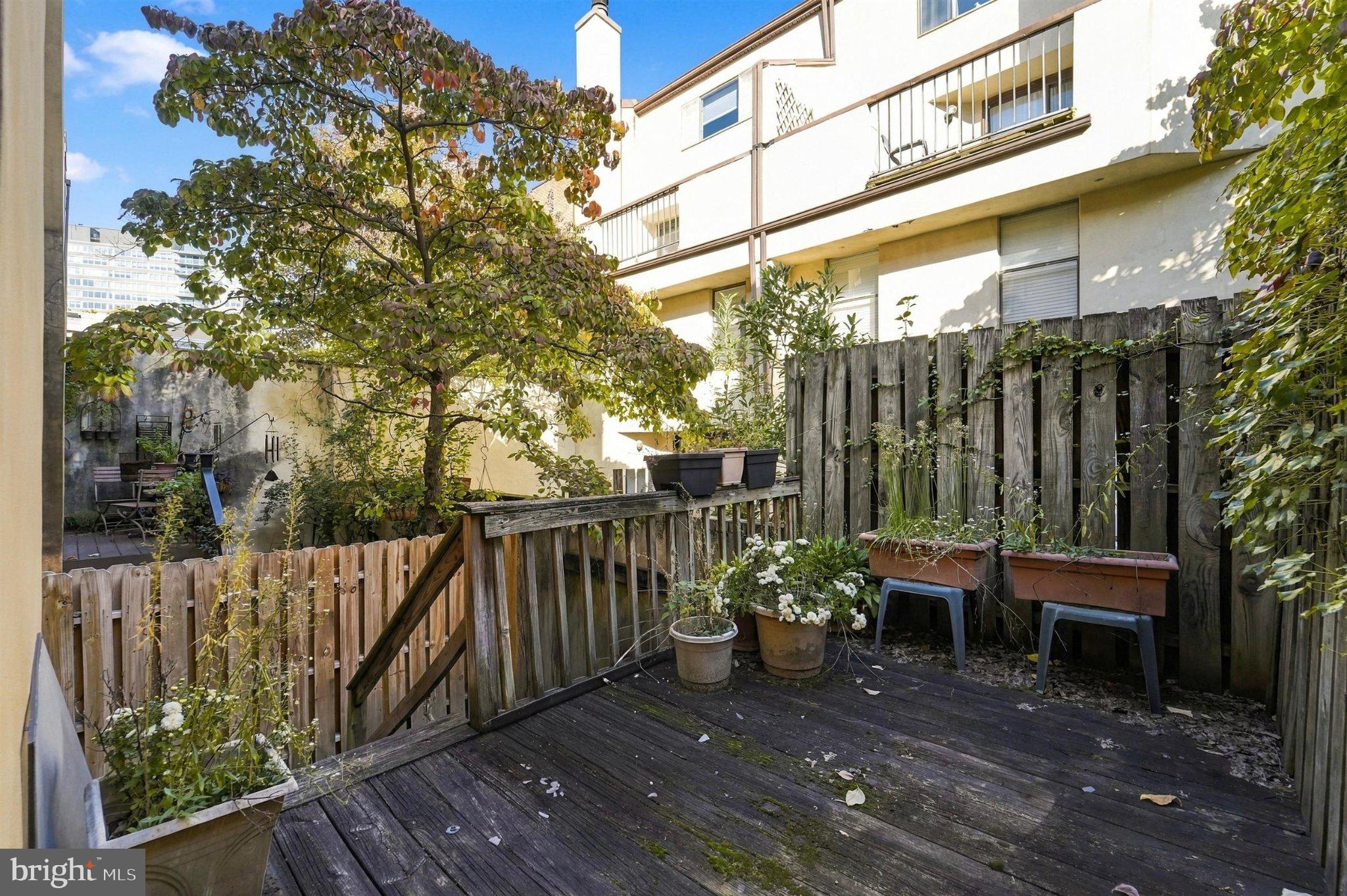 223 N 23rd St, Philadelphia, PA 19103 photo