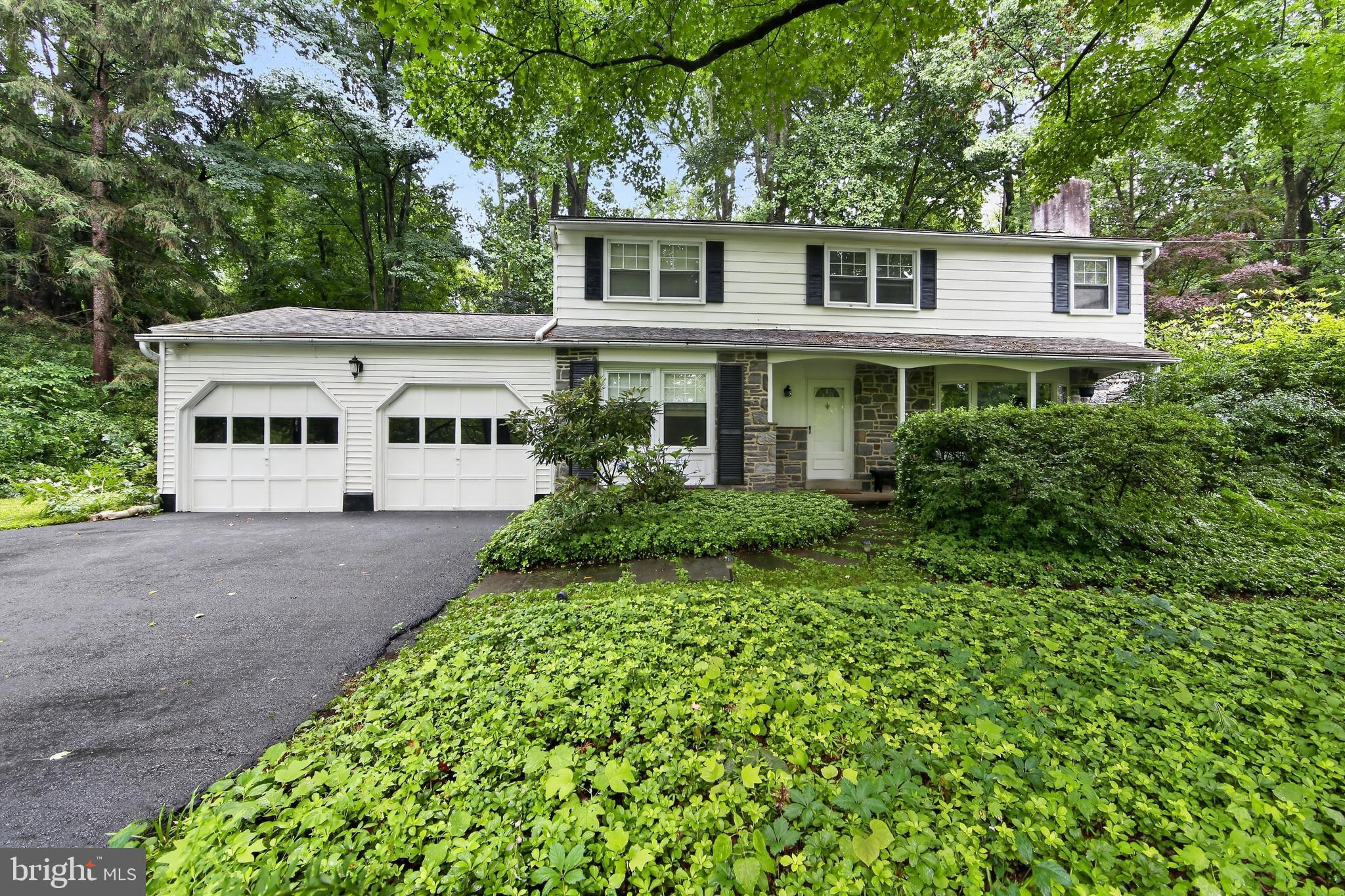 37 Longpoint Ln, Rose Valley, PA 19063