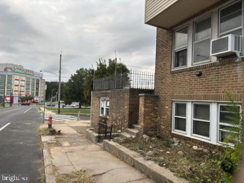 2715 W Westmoreland St, Philadelphia, PA 19129 photo