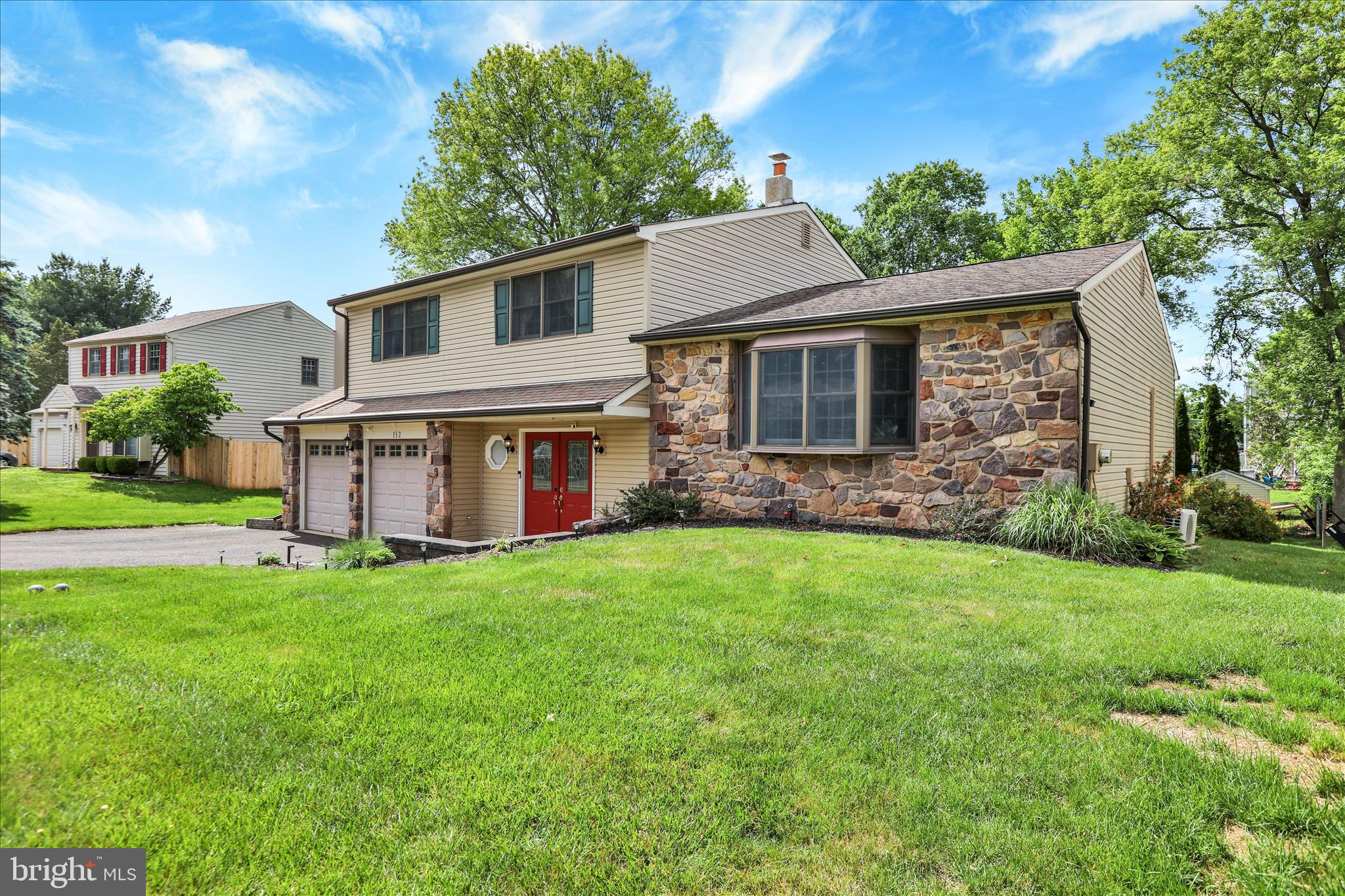 152 Windham, Langhorne, PA 19047 photo