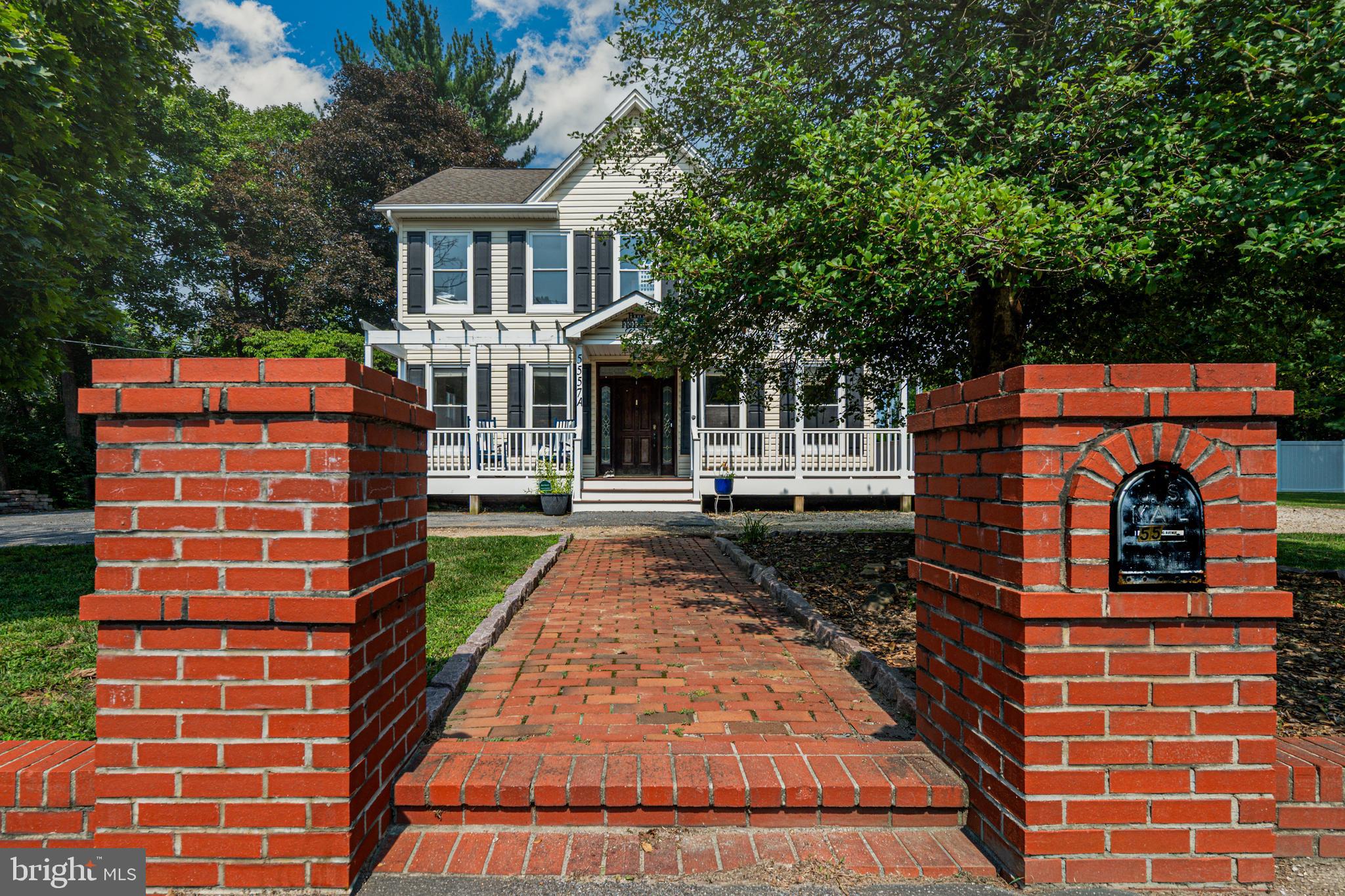5557 Levering Ave, Elkridge, MD 21075