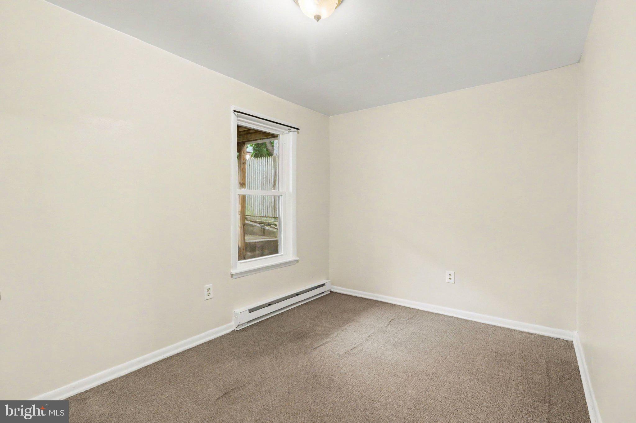 129 S 4th St, Steelton, PA 17113 photo