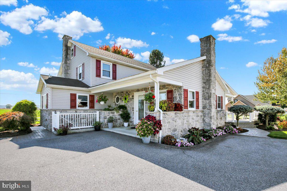 3415 W Pequea Ln, Gordonville, PA 17529 photo
