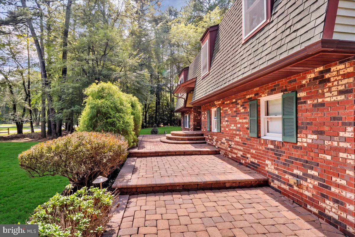 5 Birch Dr, Southampton, NJ 08088 photo