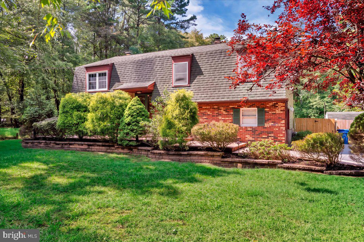 5 Birch Dr, Southampton, NJ 08088 photo