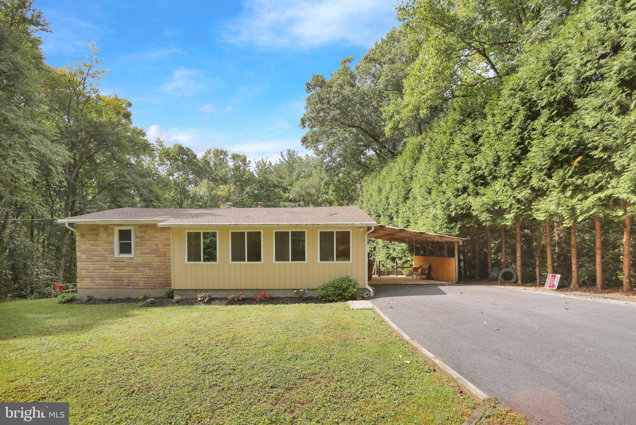 129 Orchard, Fleetwood, PA 19522 photo