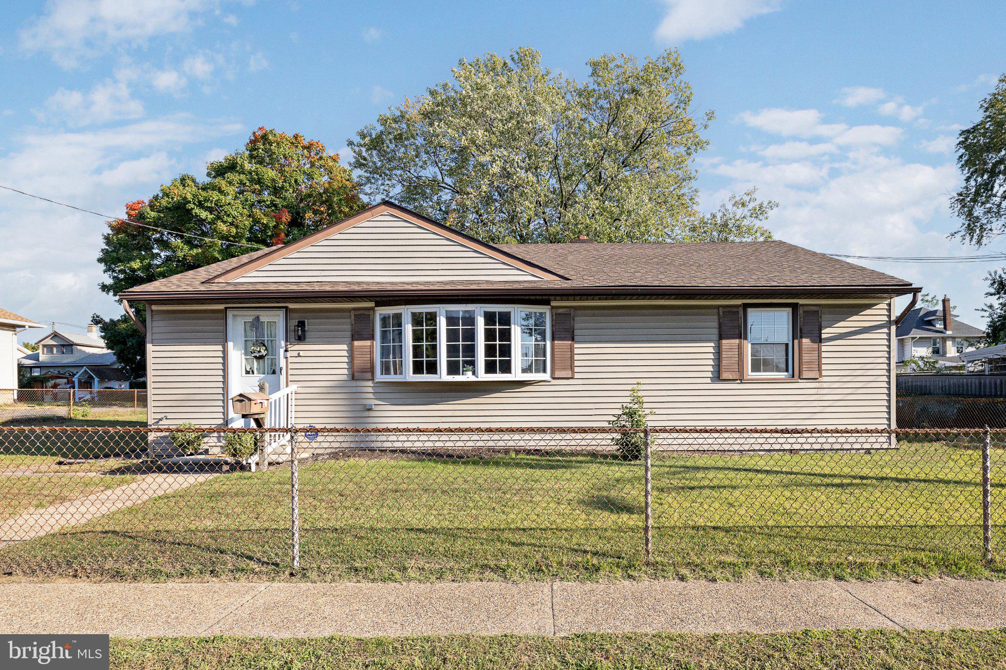 25 Barnard Ave, Gloucester City, NJ 08030 photo