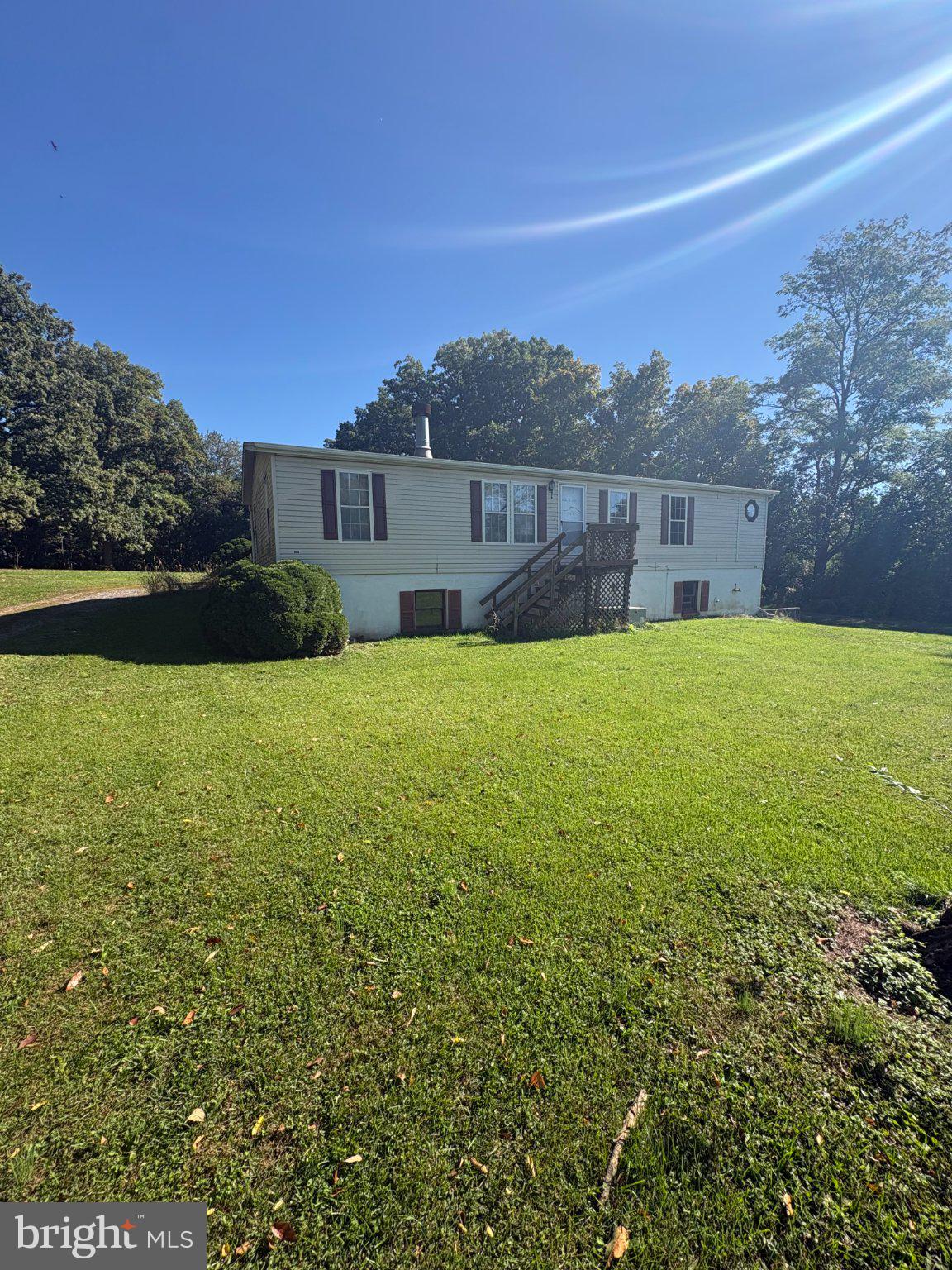57 Bordnersville Rd, Jonestown, PA 17038