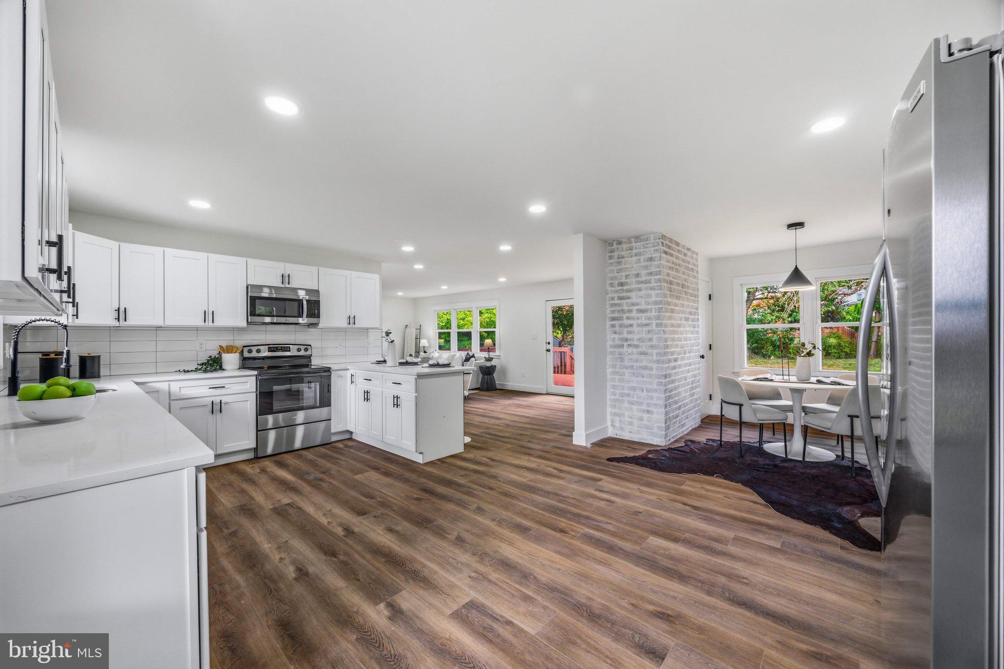 4903 Oriole Ct, Westminster, MD 21158