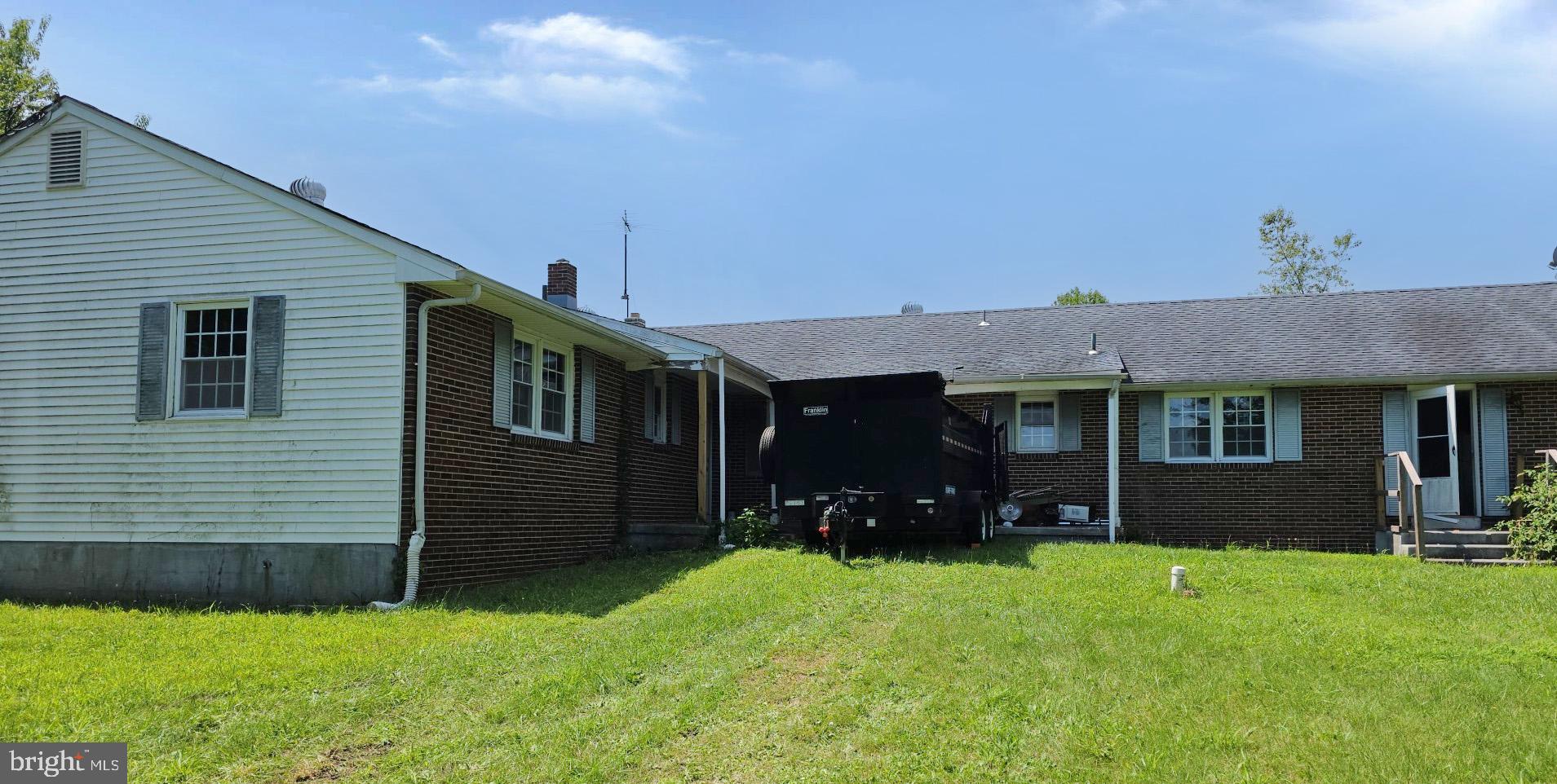 121 3 Bridge Rd, Monroeville, NJ 08343