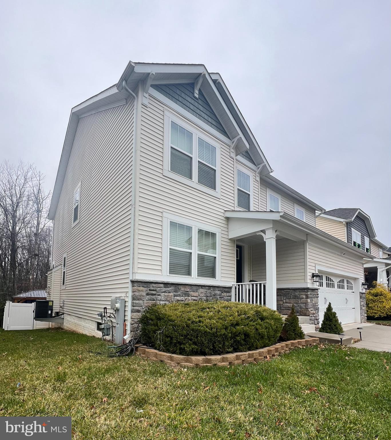 8 Inglenook Ct, Glen Burnie, MD 21060 photo