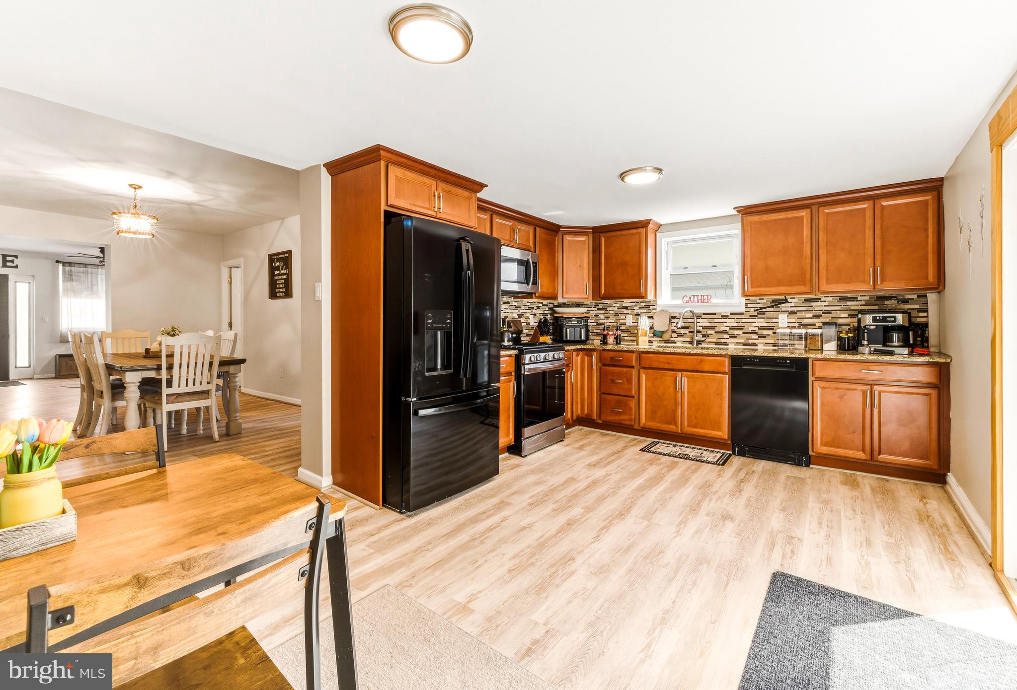 1013 Delsea Dr, Franklinville, NJ 08322