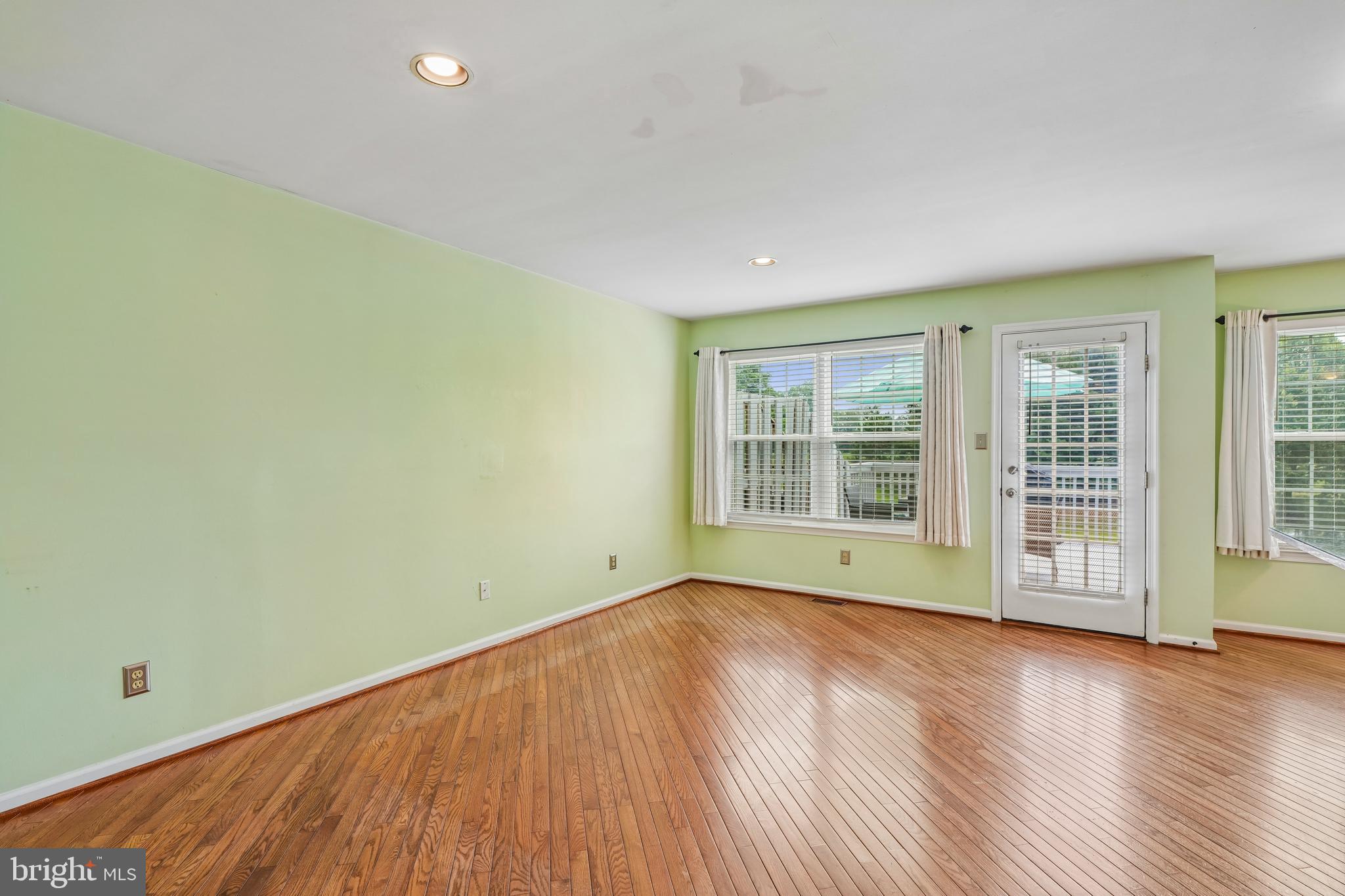 101 Walker Rd, Royersford, PA 19468 photo