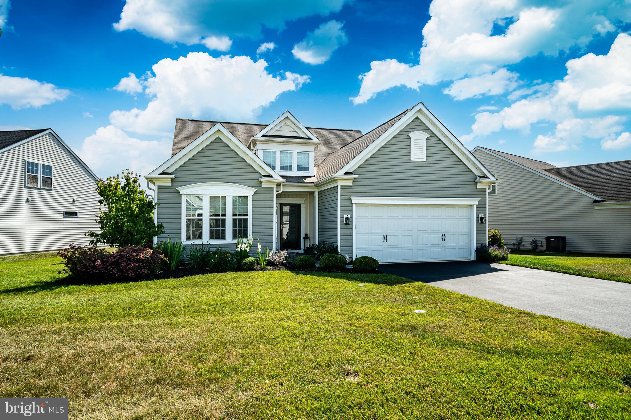 443 Hallman Ct, Downingtown, PA 19335 photo