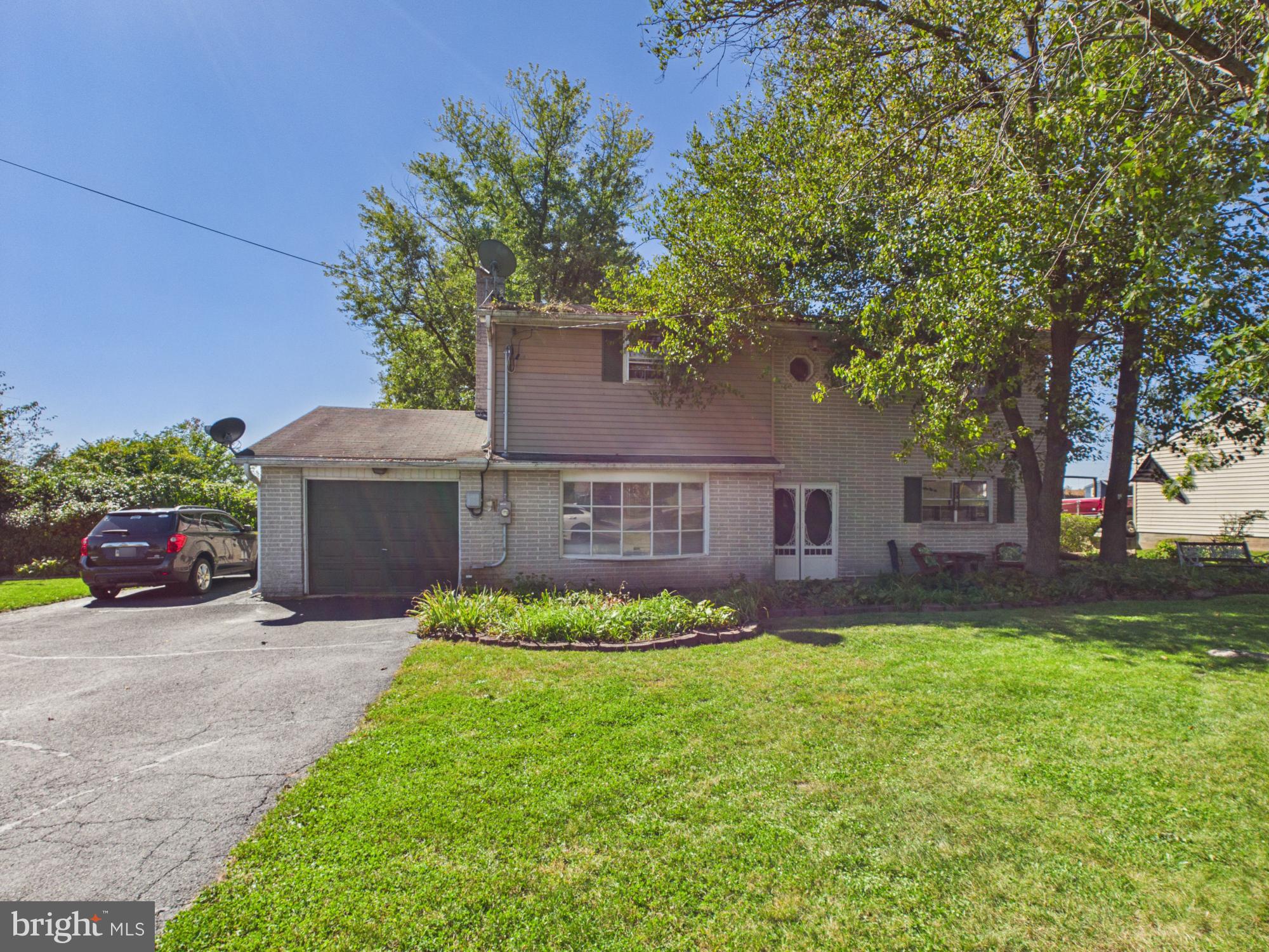 3670 S Salem Church Rd, Dover, PA 17315 photo