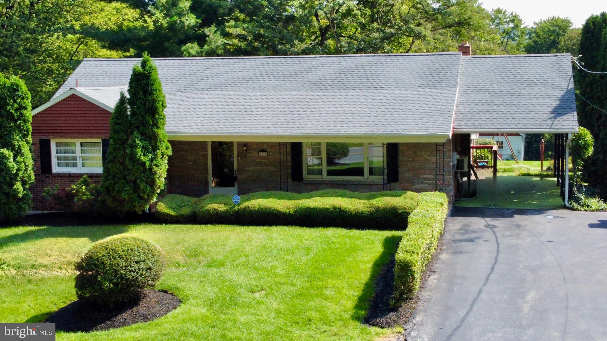 6199 Lake Rd, York, PA 17403 photo