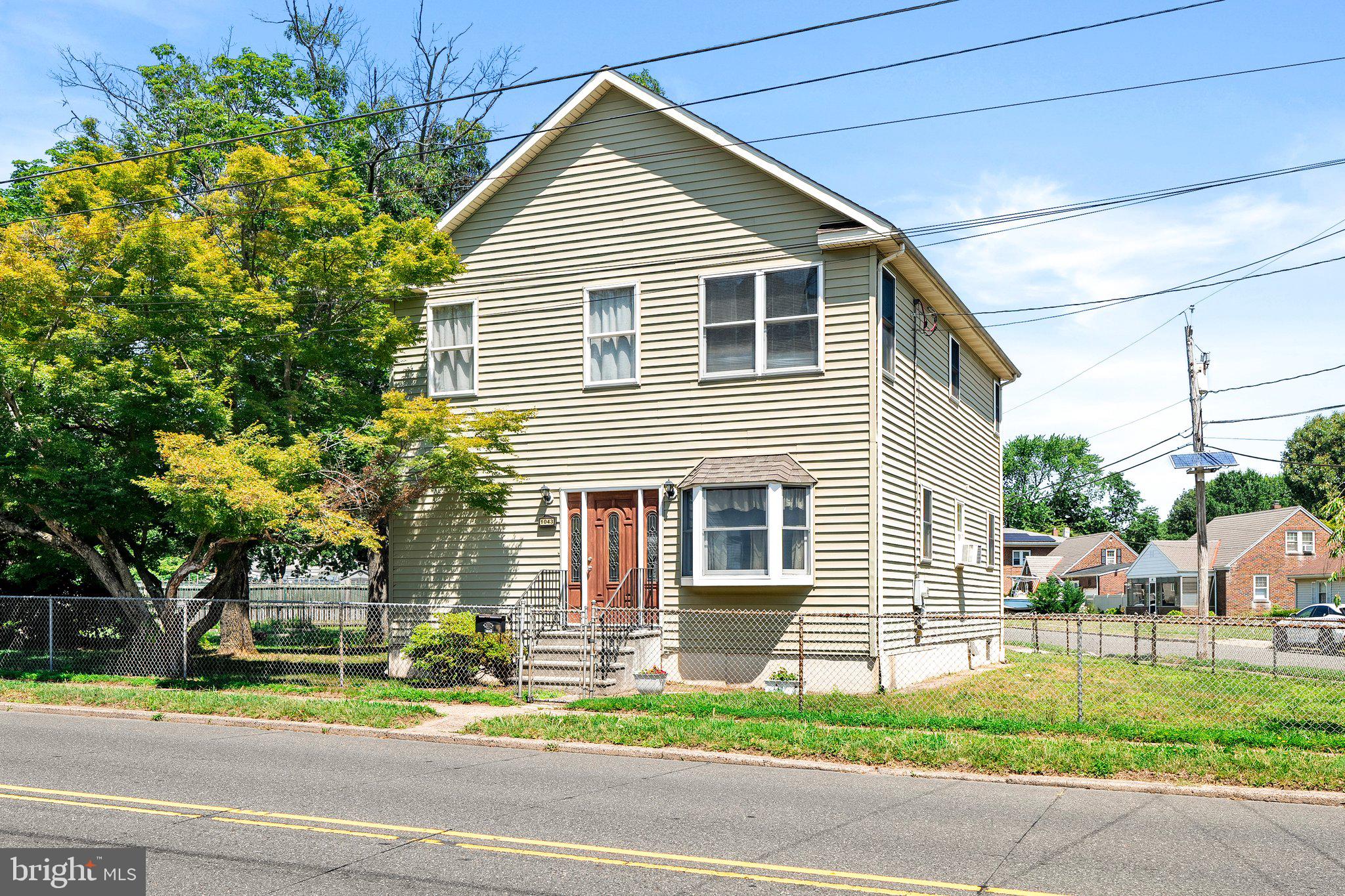 1043 Hornberger Ave, Roebling, NJ 08554