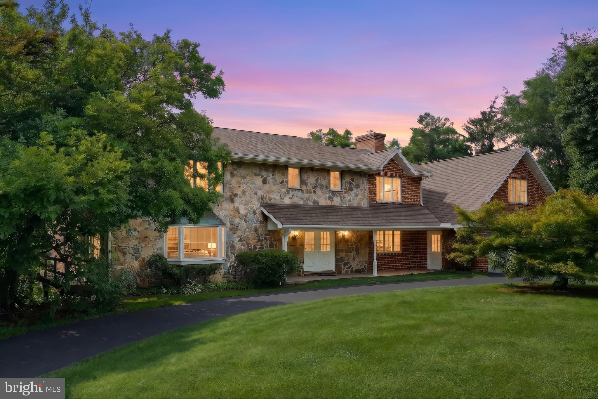 176 Tuscarora Dr, York, PA 17403