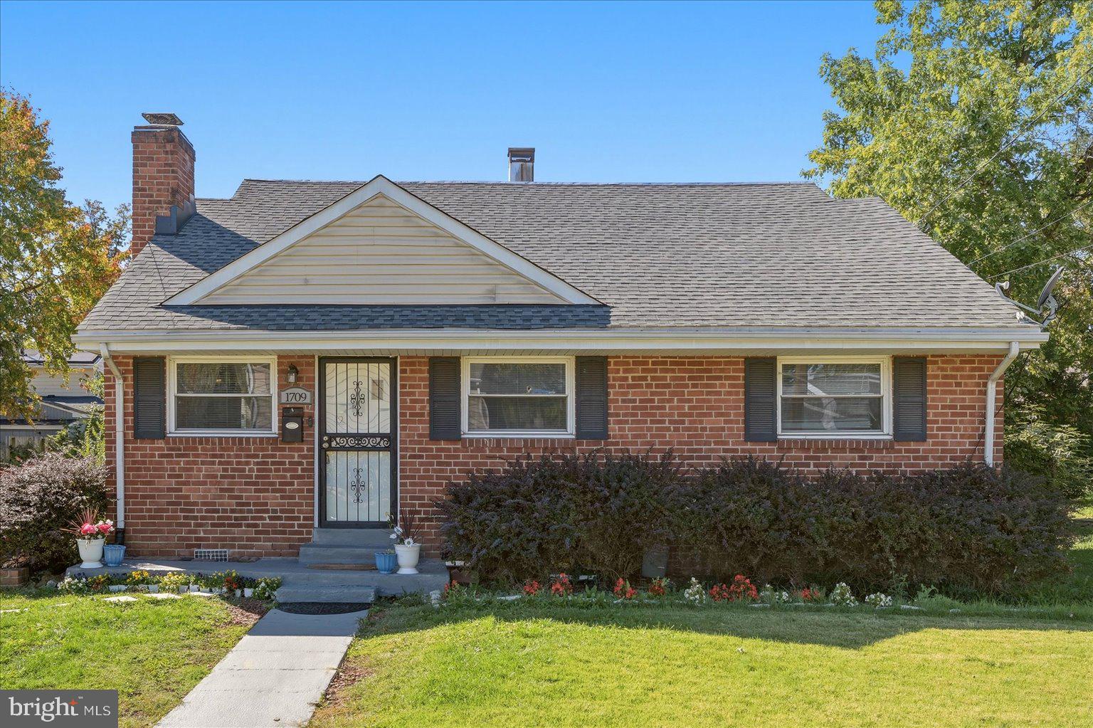 1709 Langley Way, Hyattsville, MD 20783