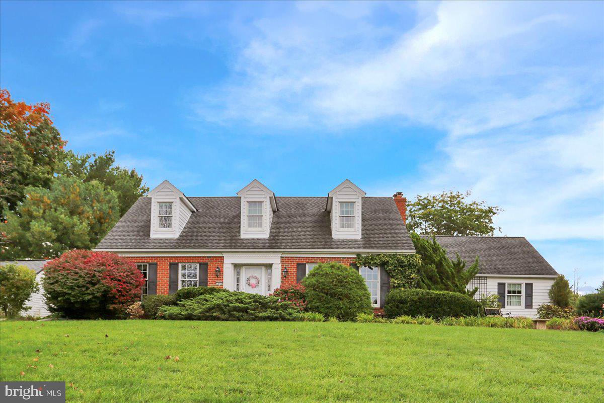 5848 Kernsville Rd, Orefield, PA 18069