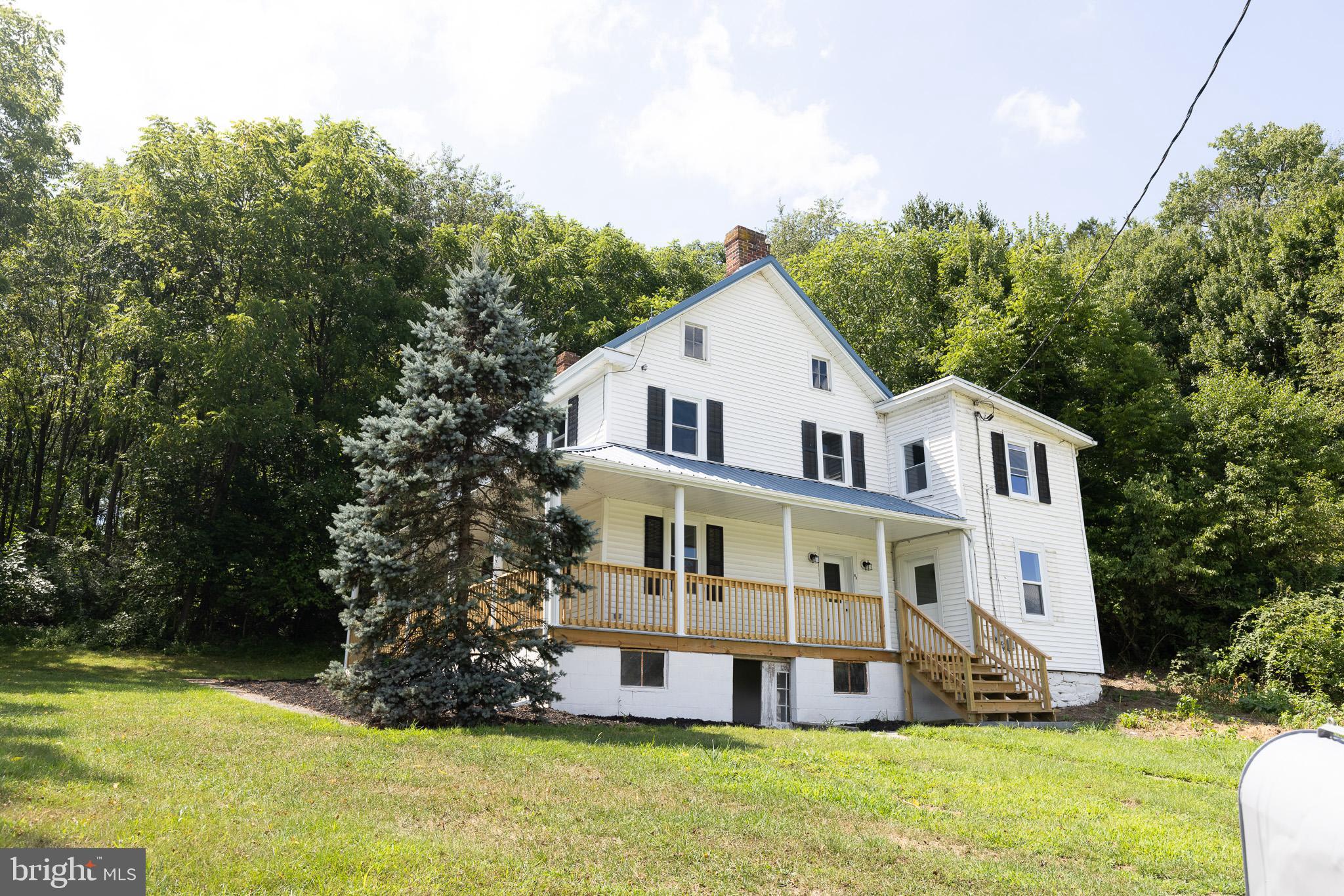 20 Seitz Ave, Felton, PA 17322 photo