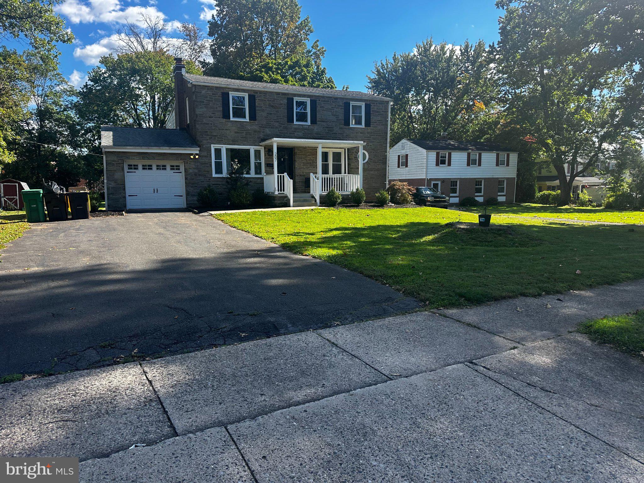 207 Greenwood Rd, Lansdale, PA 19446 photo